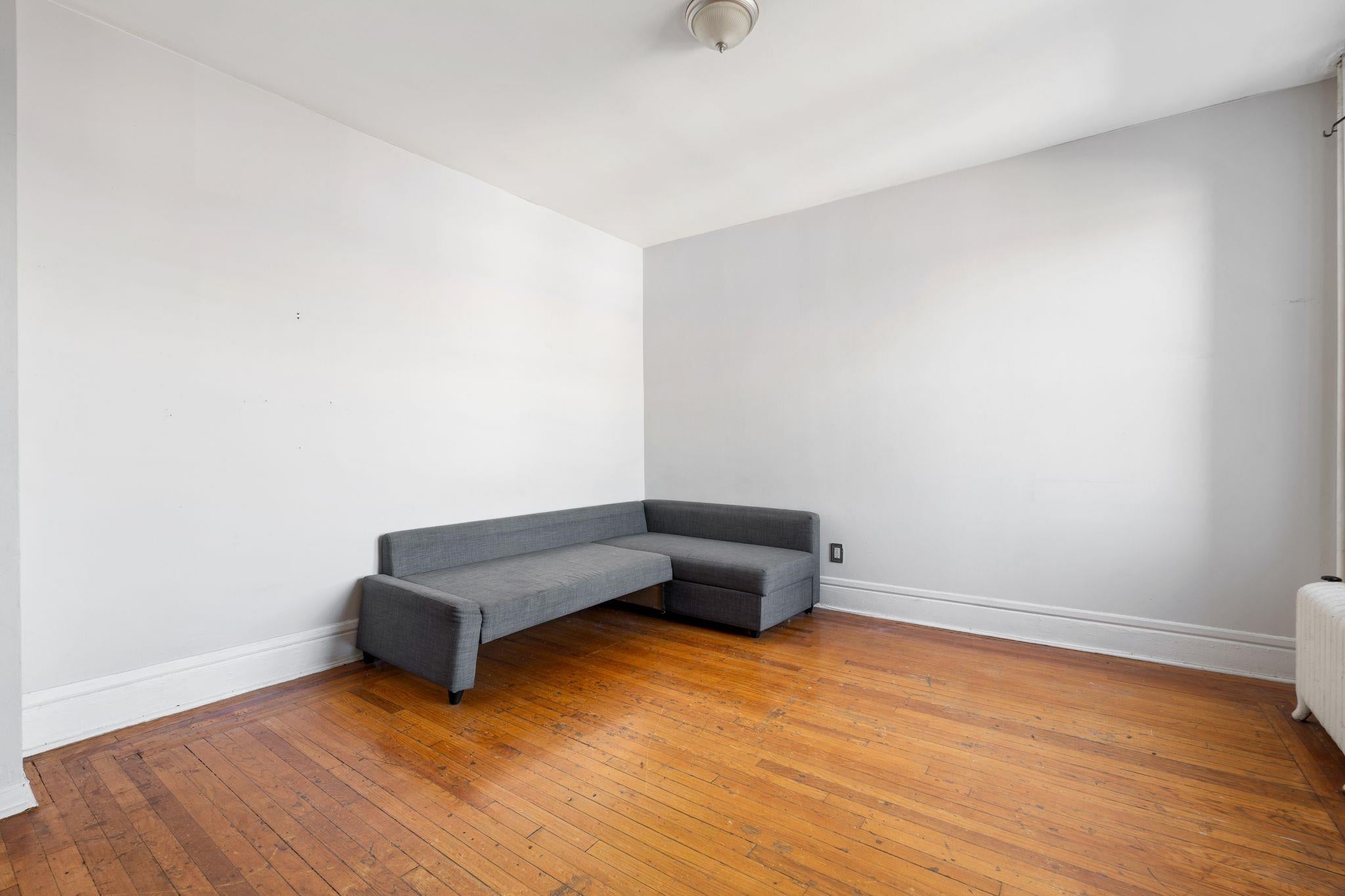 429 FAIRMOUNT AVE 410