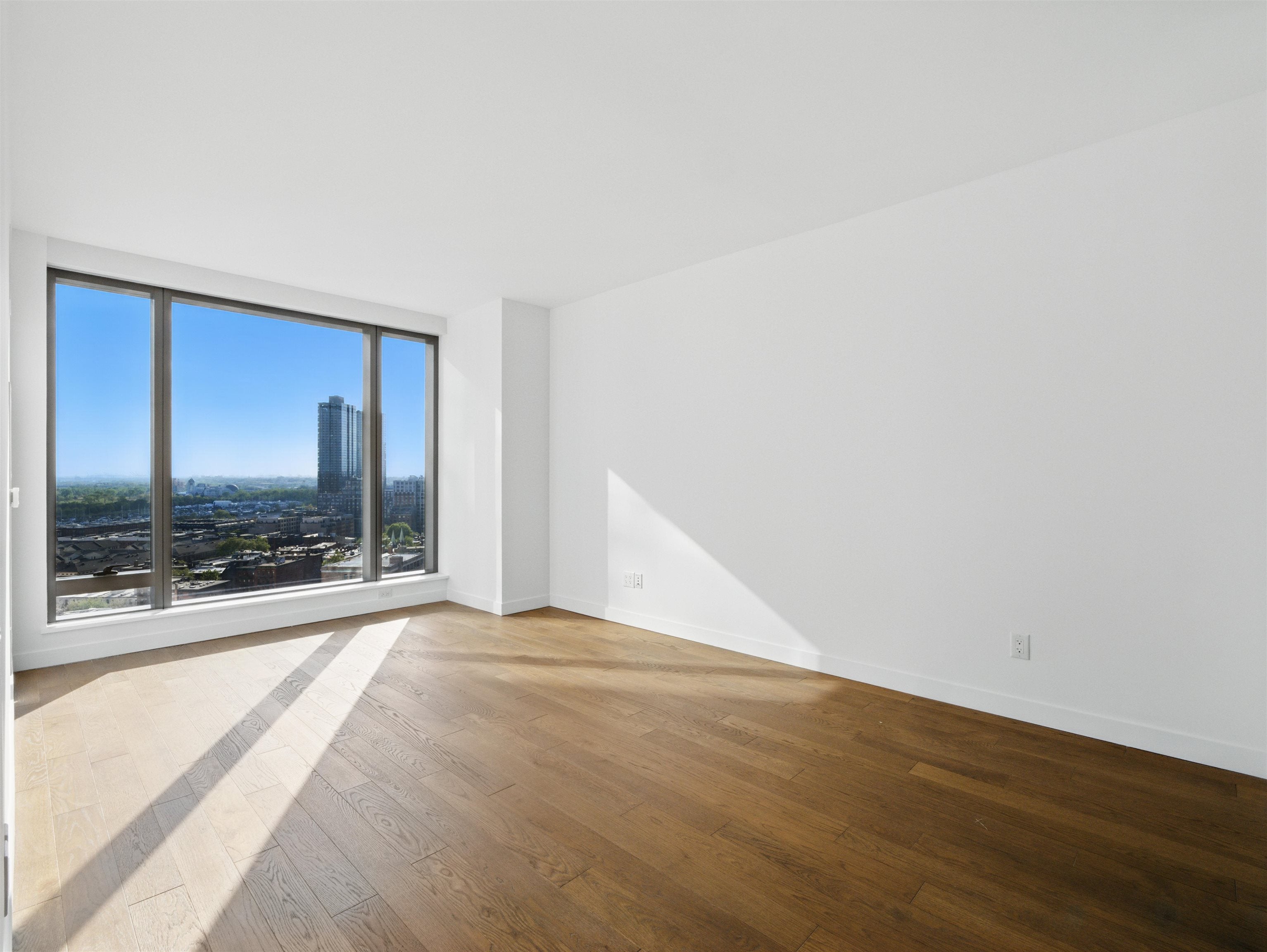 99 HUDSON ST 4207