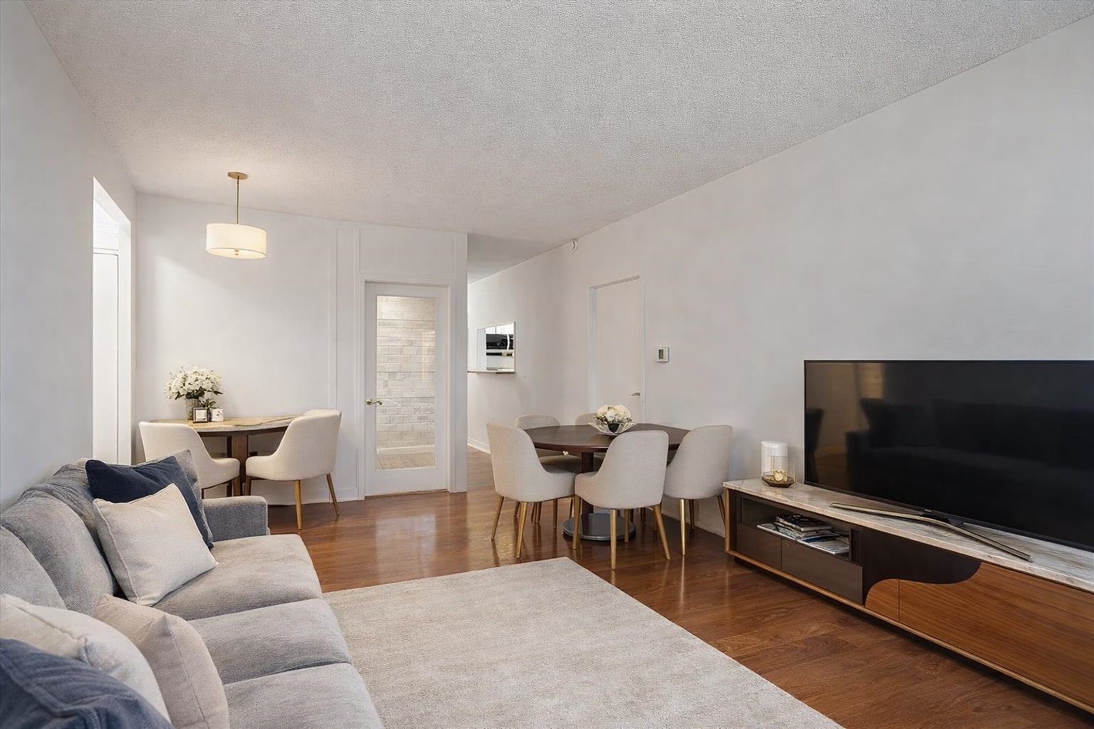 45 RIVER DR SOUTH 1705