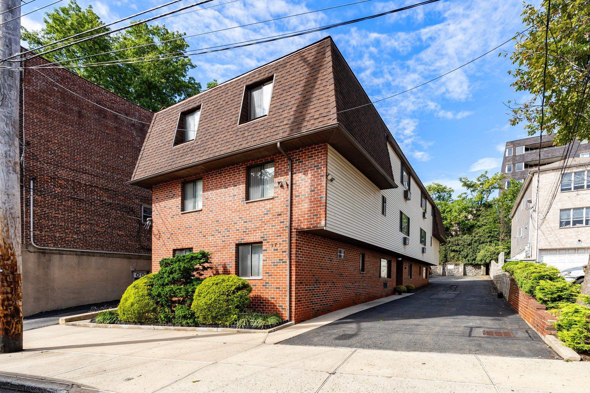 371 GORGE RD