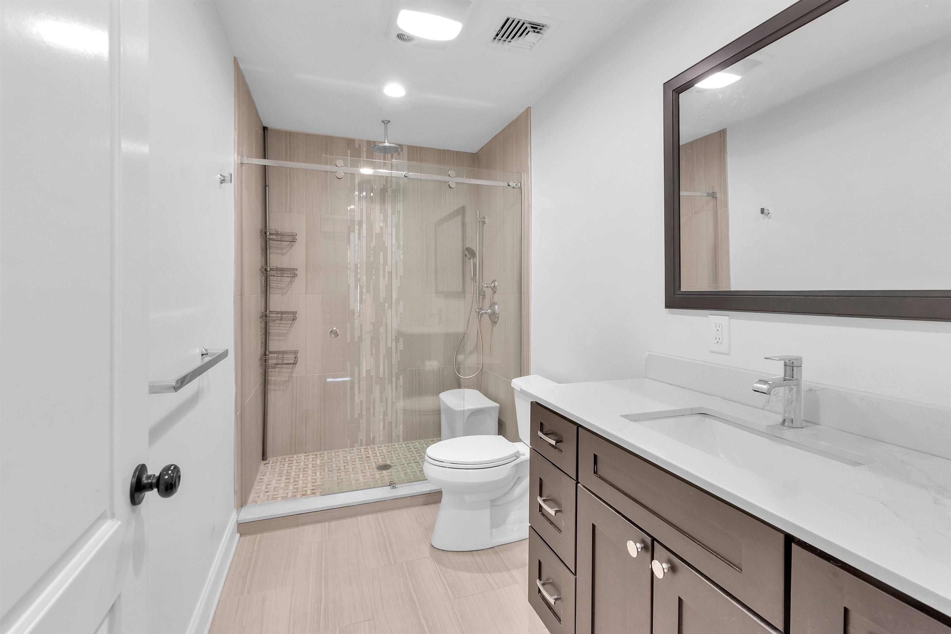 183 Oak Ave, River Edge, New Jersey image 32