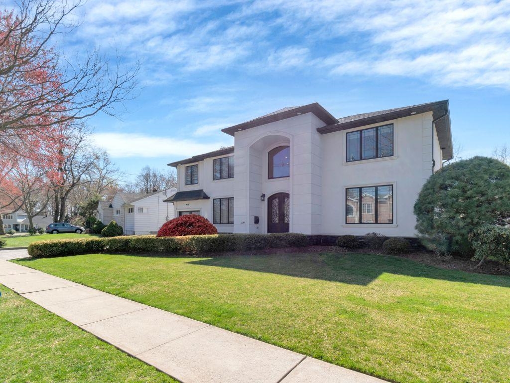 183 Oak Ave, River Edge, New Jersey image 2