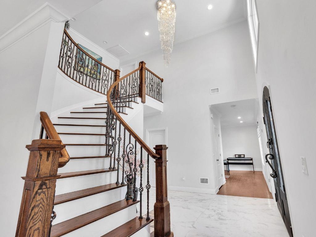 183 Oak Ave, River Edge, New Jersey image 7