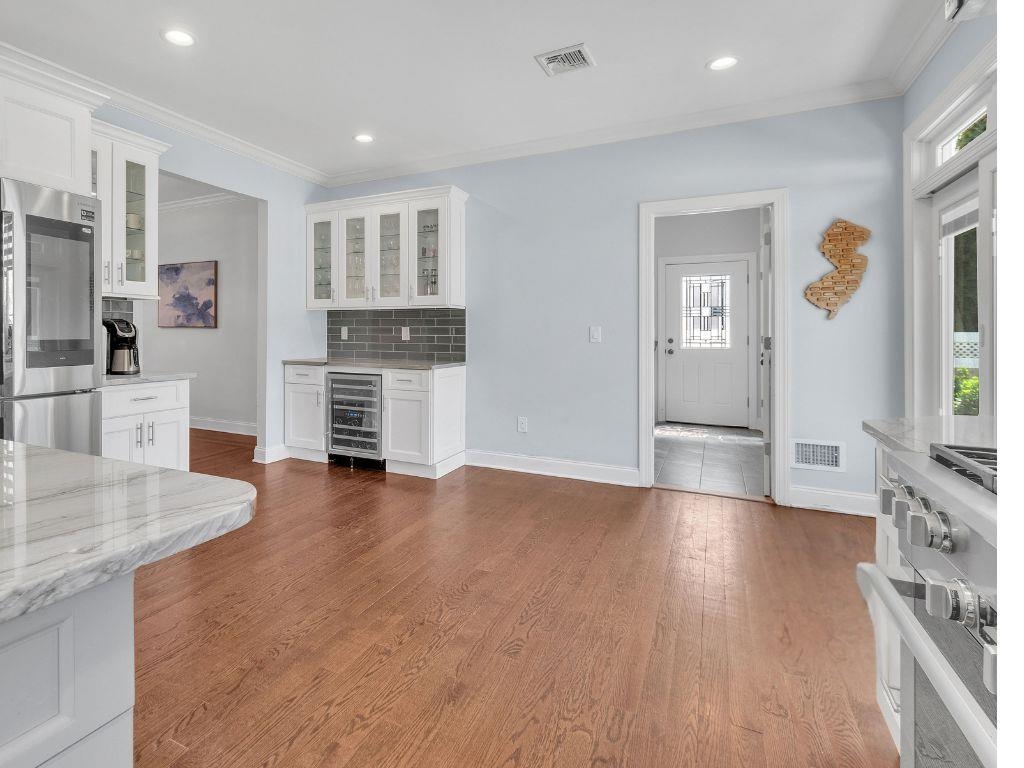183 Oak Ave, River Edge, New Jersey image 15
