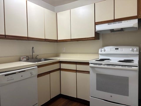 Apartment For Rent - 117 Treetop Ct #61<br/> Passaic County, Bloomingdale, NJ 07403