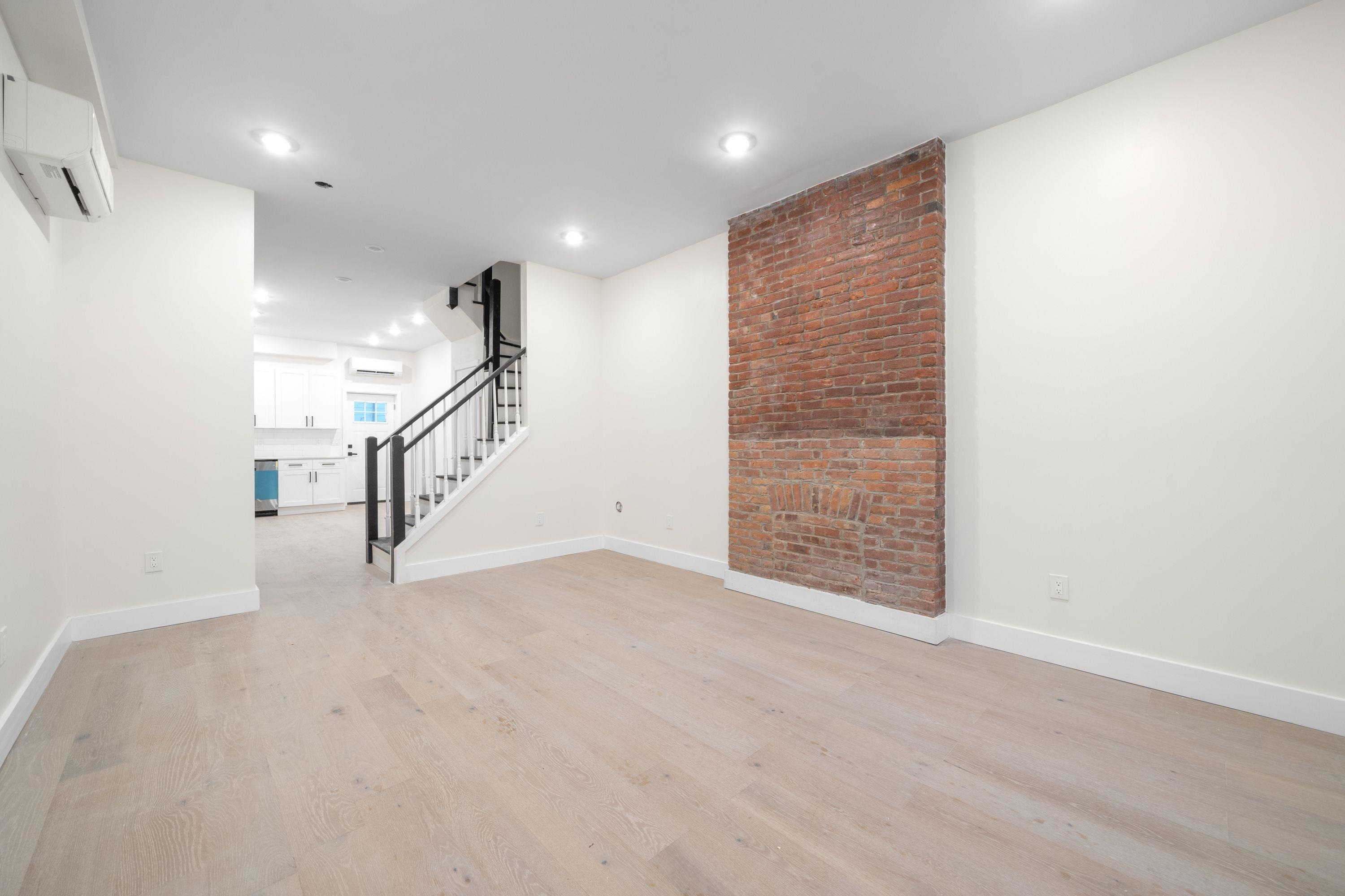 56 Union St, Jersey City, New Jersey image 2