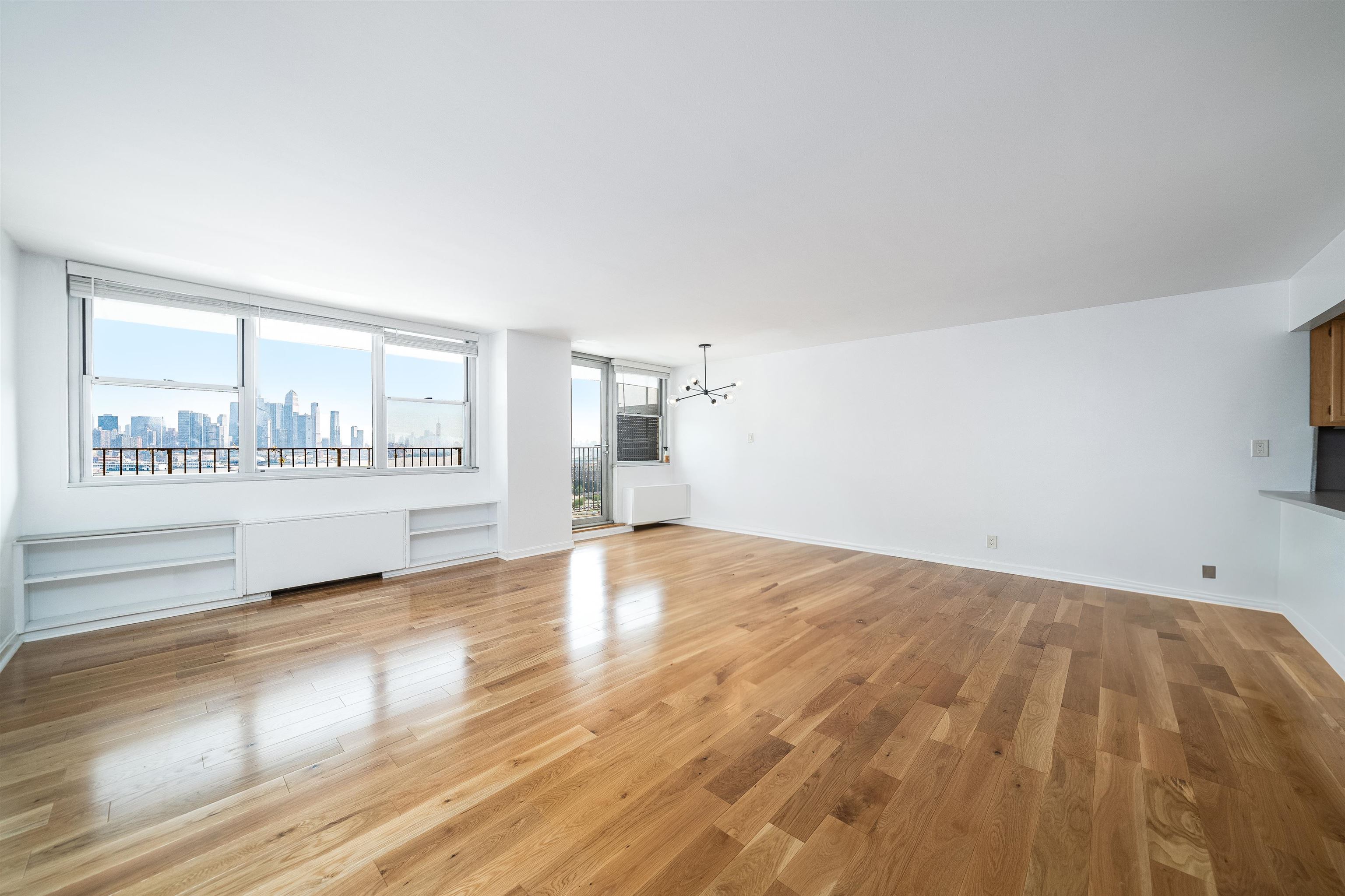 6040 Blvd East #5E, West New York, New Jersey image 2