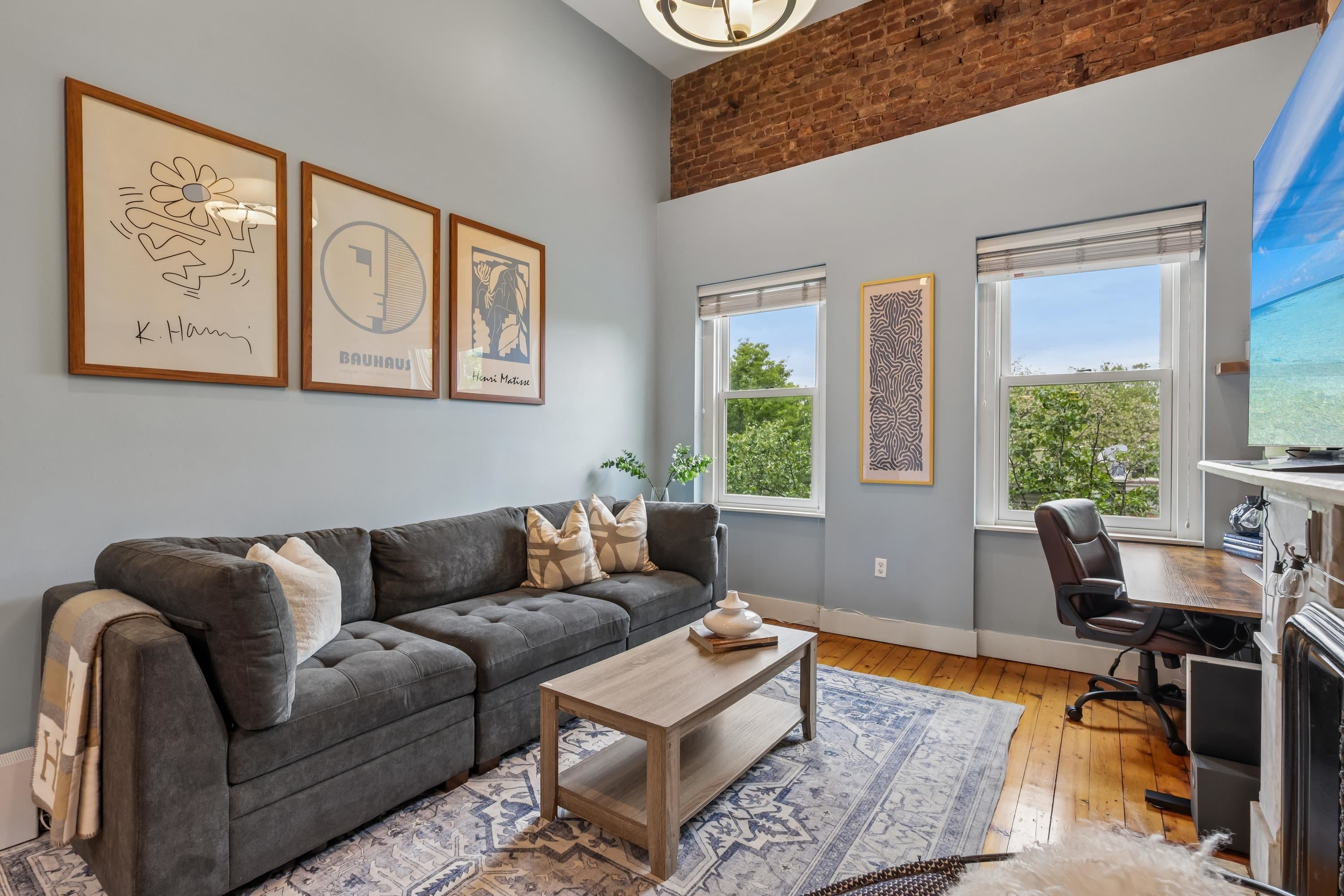 229 3RD ST 4L