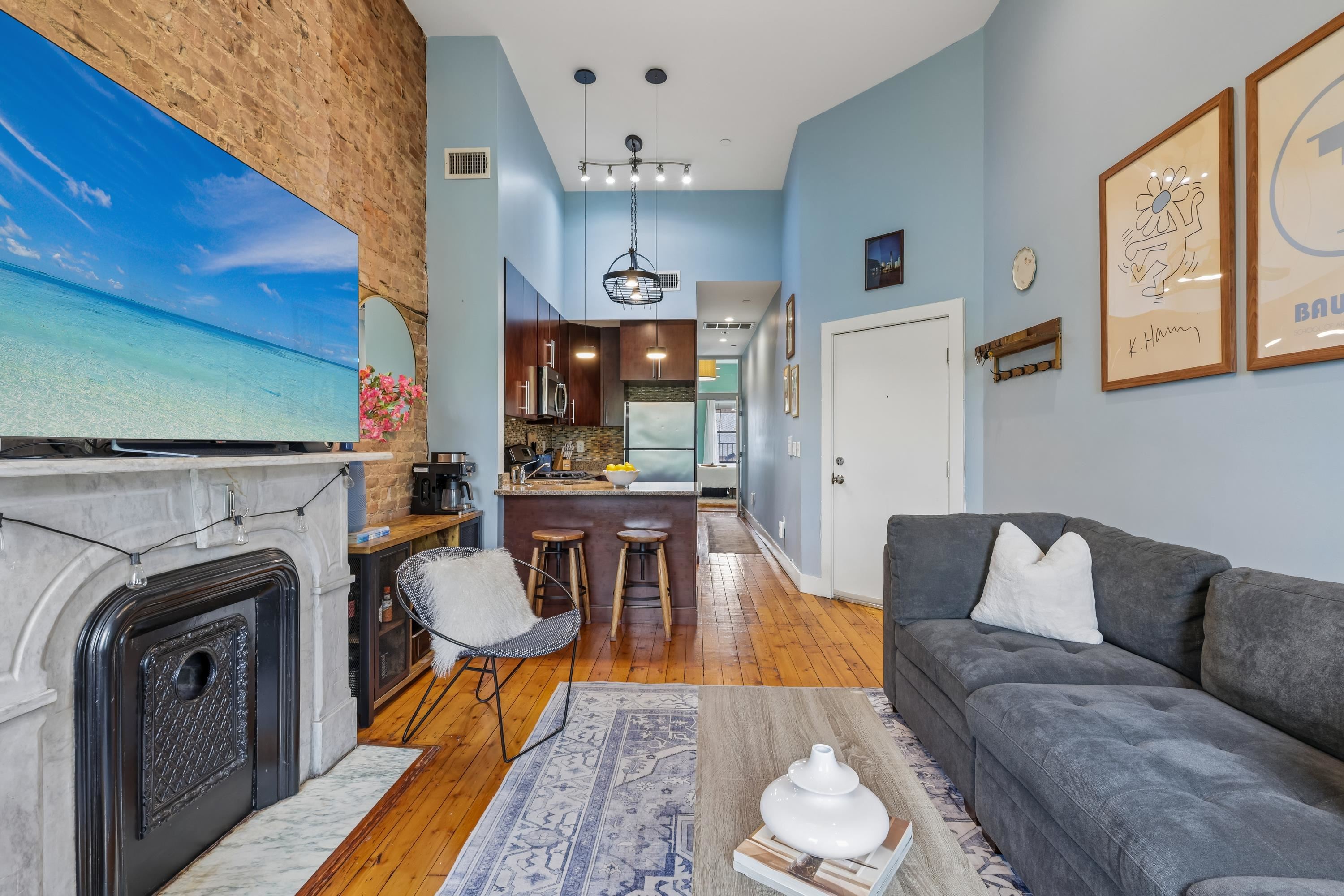 229 3RD ST 4L