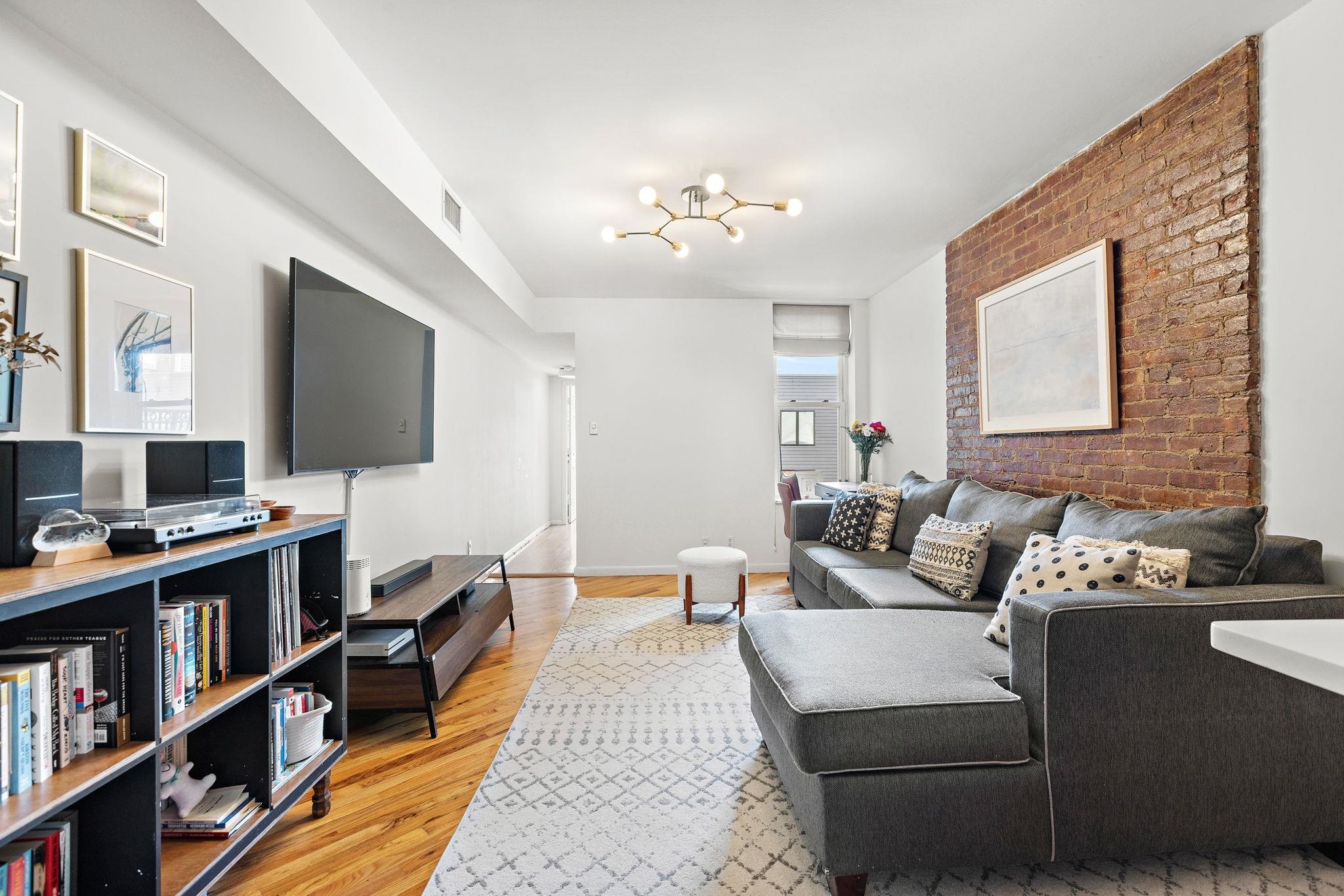 118 Clinton St #7, Hoboken, New Jersey image 1
