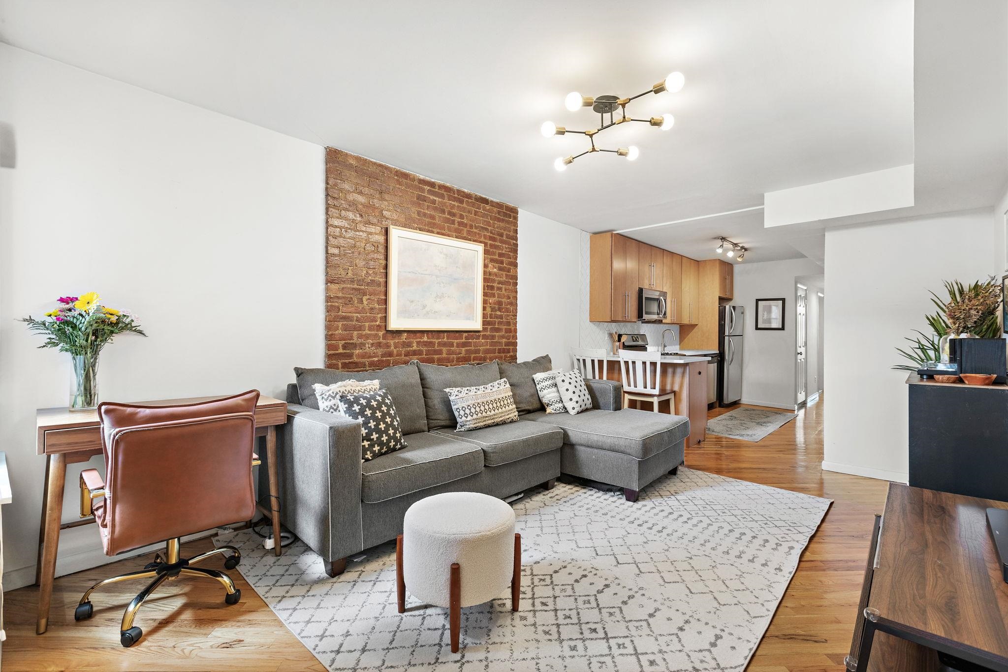 118 Clinton St #7, Hoboken, New Jersey image 3