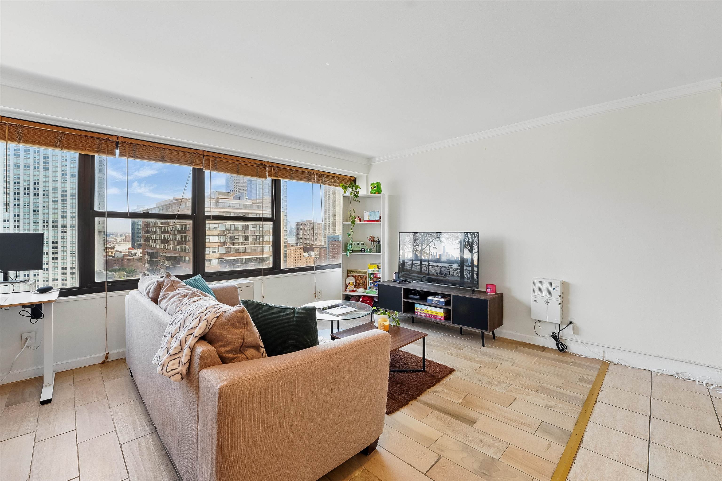 135 Montgomery St #20H, Jersey City, New Jersey image 13