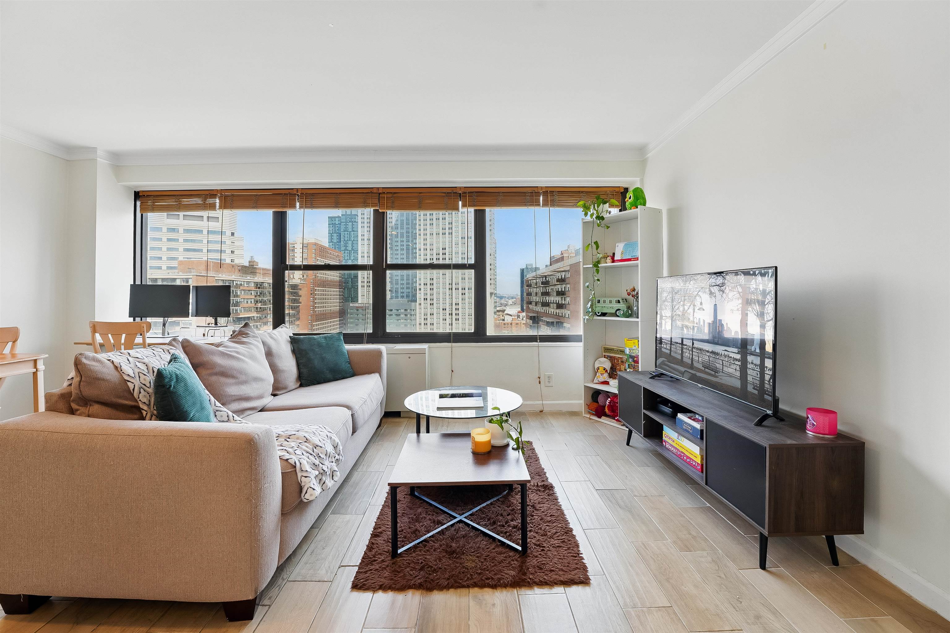 135 Montgomery St #20H, Jersey City, New Jersey image 9