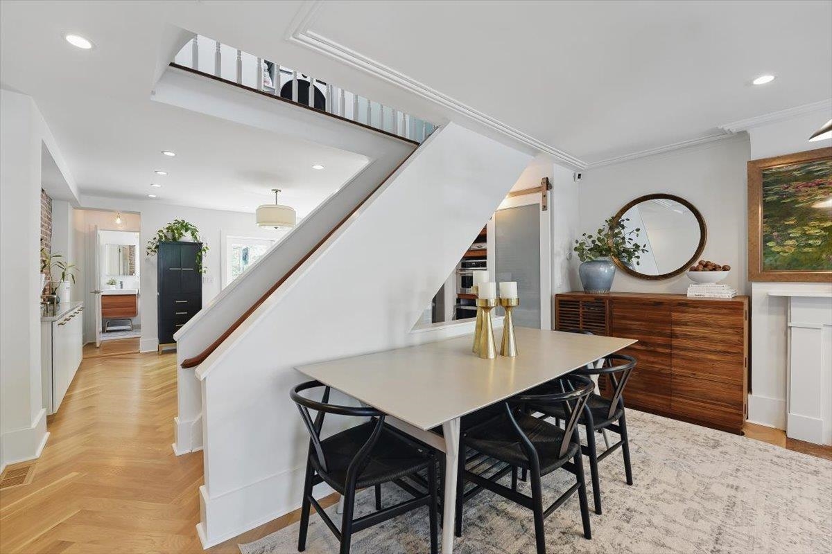 207 7th St, Hoboken, New Jersey image 12