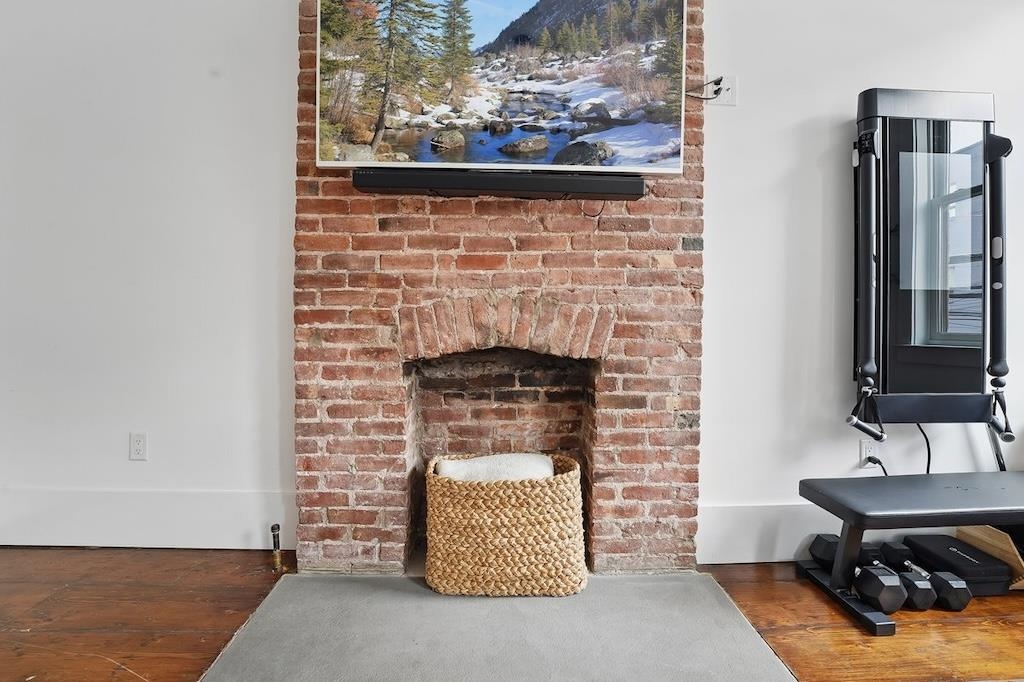 207 7th St, Hoboken, New Jersey image 24