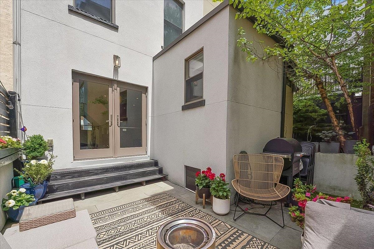 207 7th St, Hoboken, New Jersey image 18