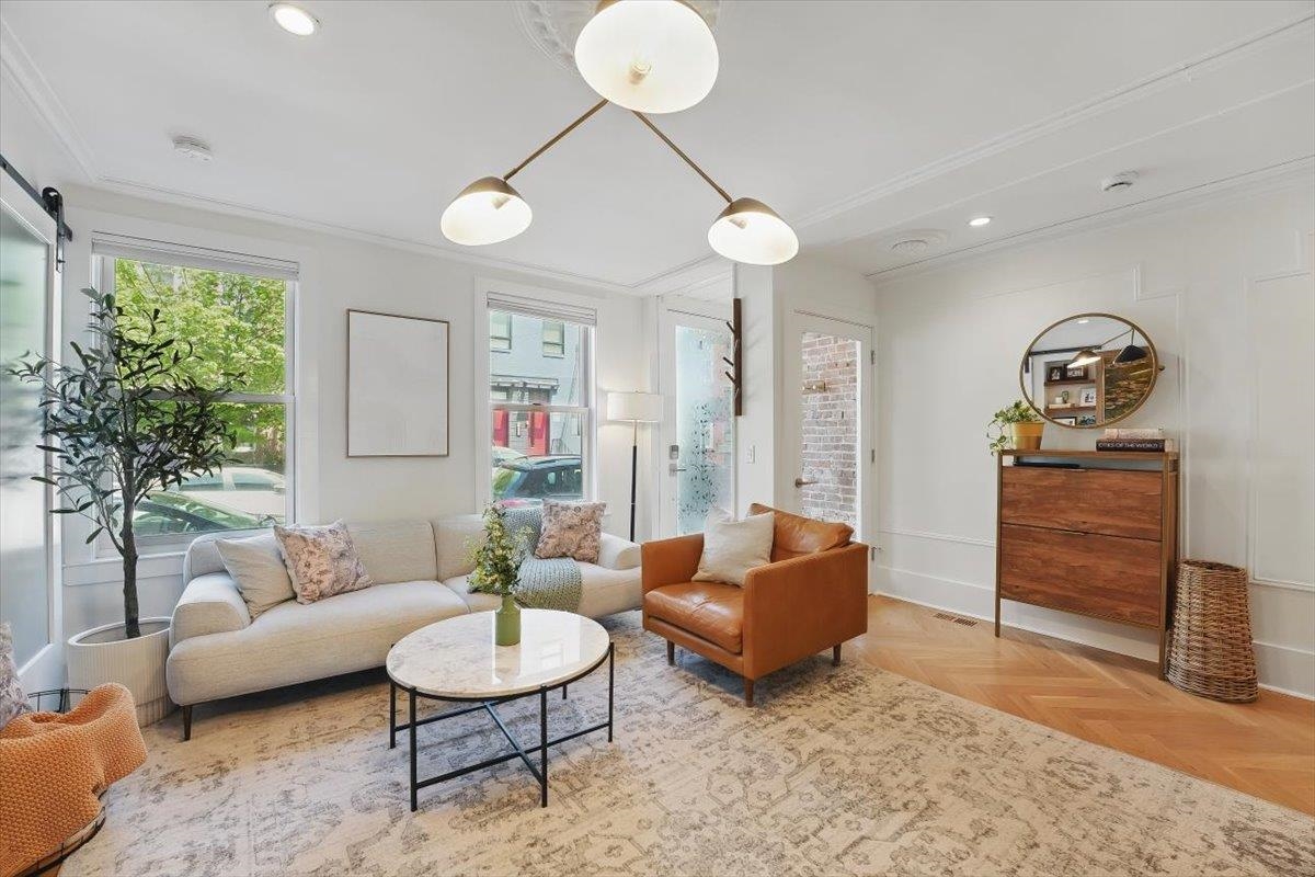 207 7th St, Hoboken, New Jersey image 13