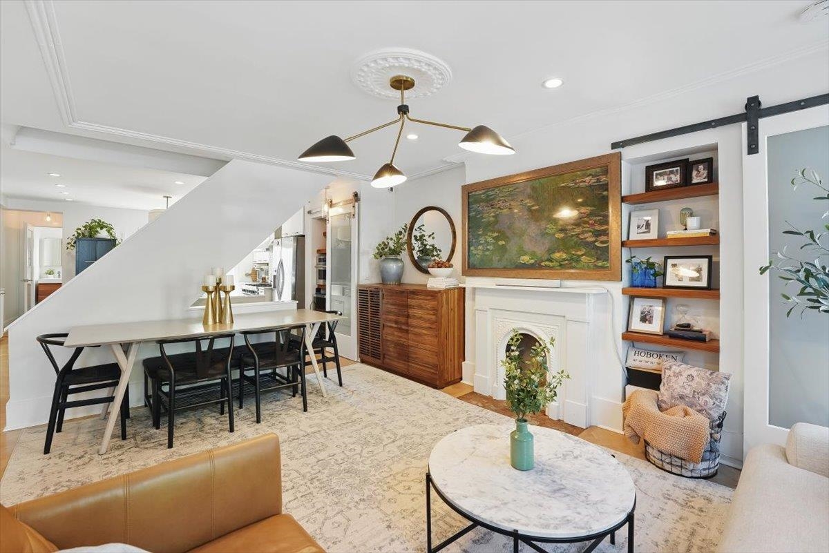 207 7th St, Hoboken, New Jersey image 14