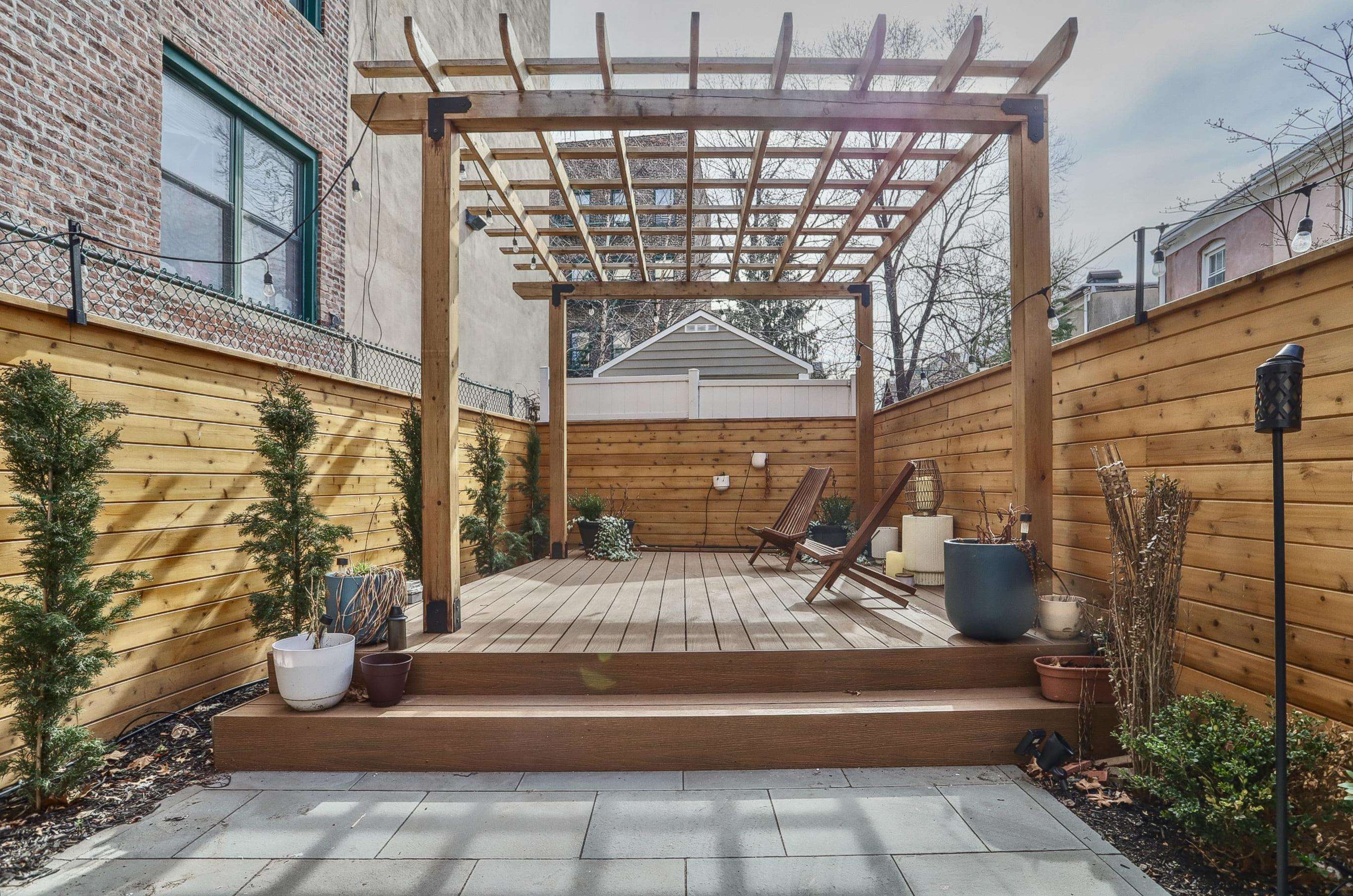 62 Park St, Jersey City, New Jersey image 24