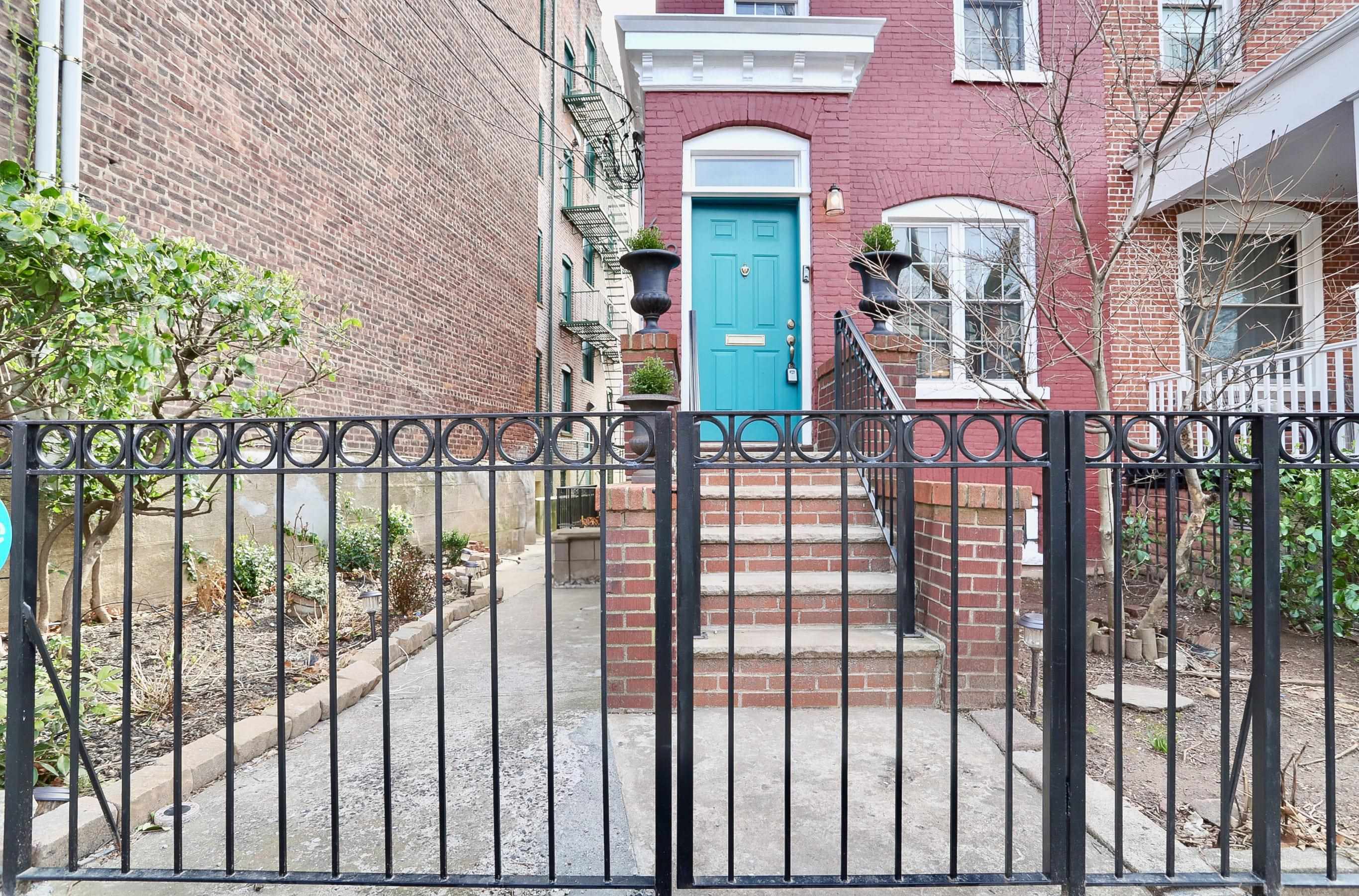 62 Park St, Jersey City, New Jersey image 27