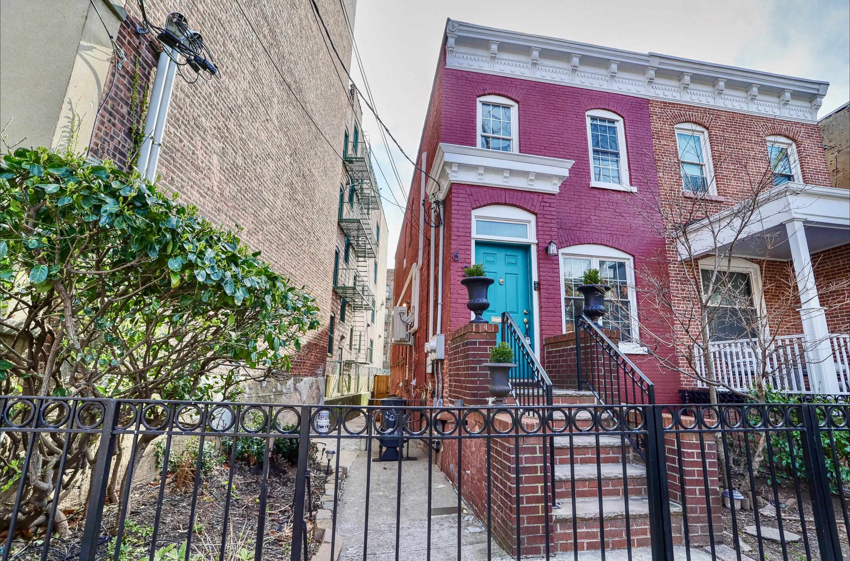 62 Park St, Jersey City, New Jersey image 26