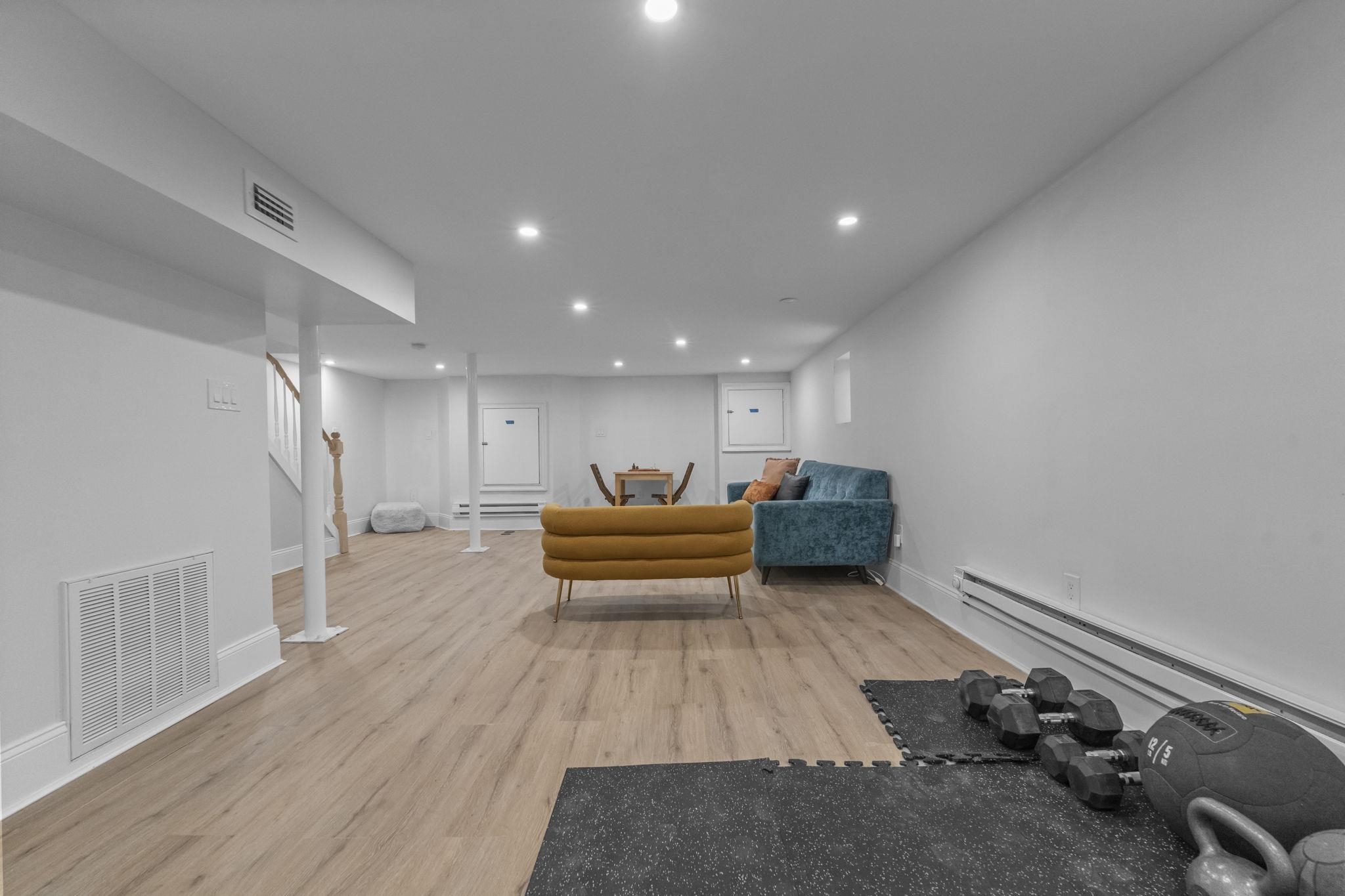 22 Belvidere Ave, Jersey City, New Jersey image 25