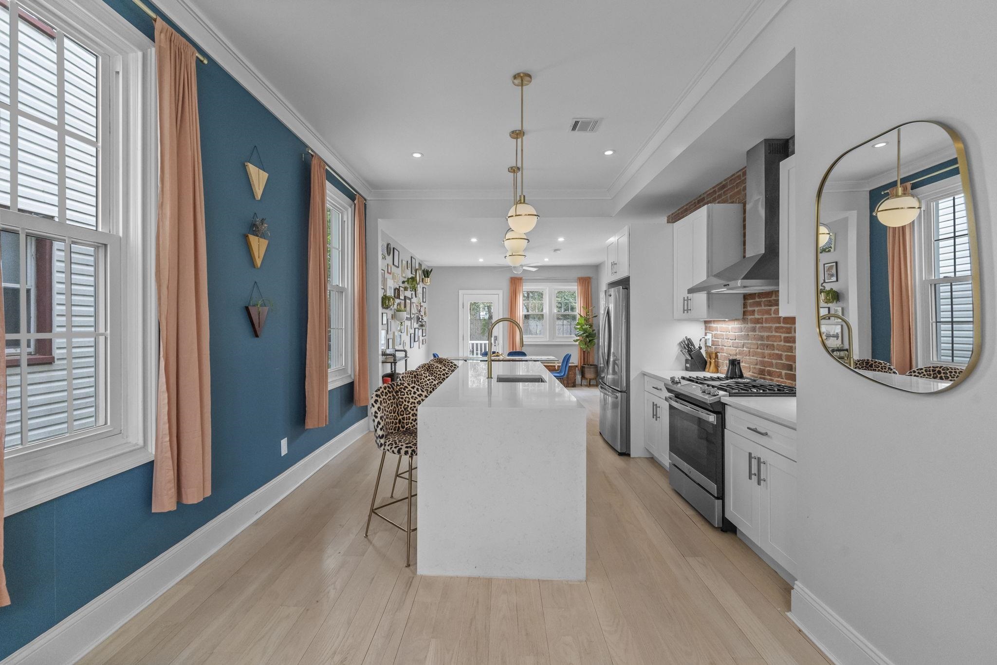 22 Belvidere Ave, Jersey City, New Jersey image 8