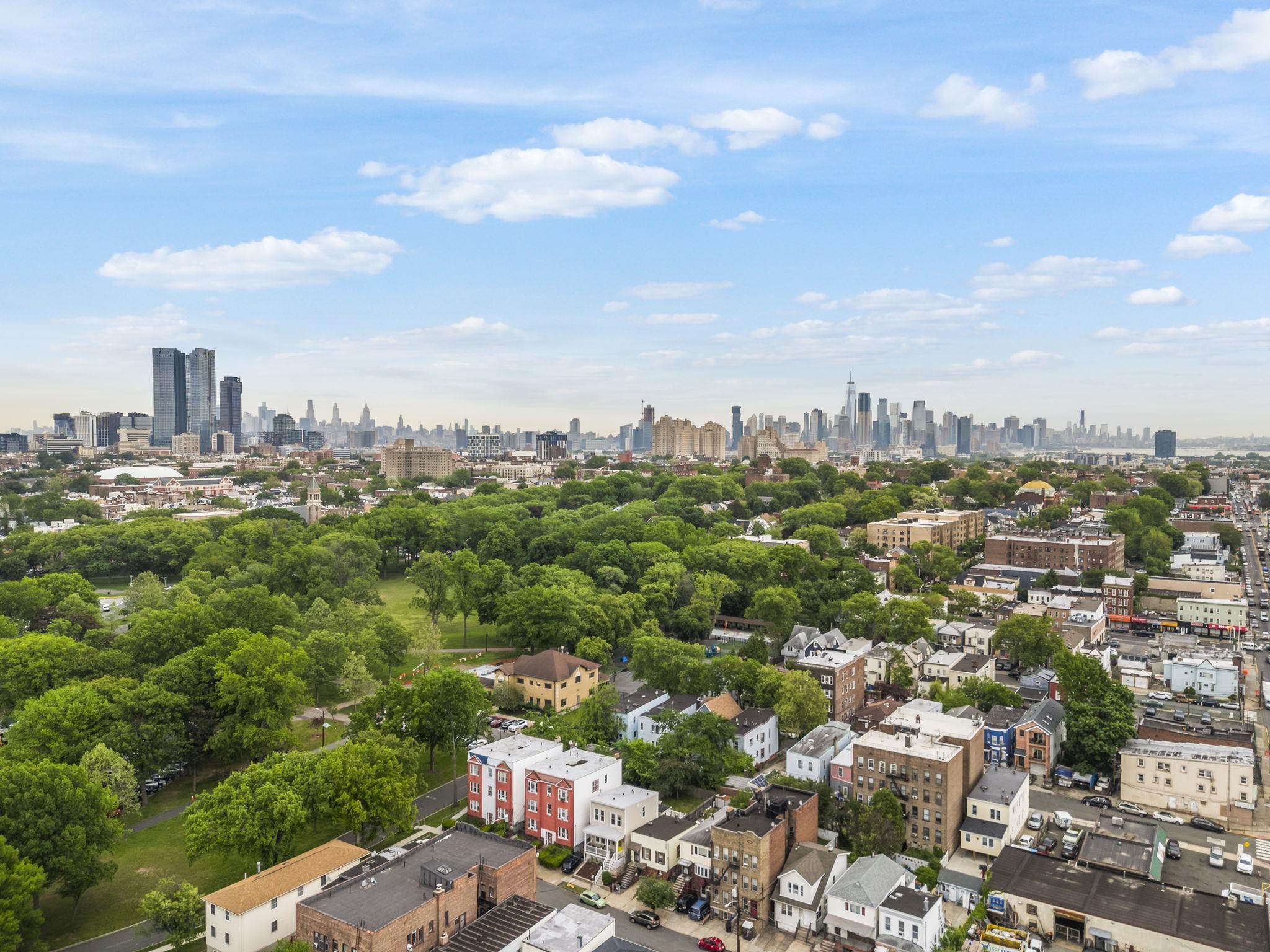 22 Belvidere Ave, Jersey City, New Jersey image 35