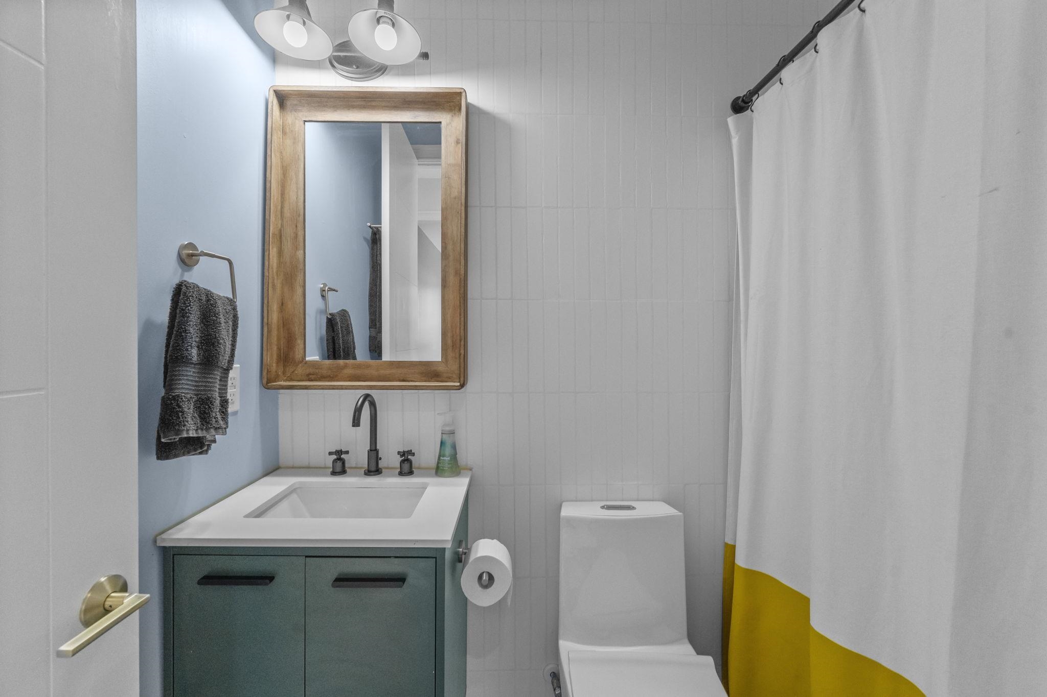 22 Belvidere Ave, Jersey City, New Jersey image 23