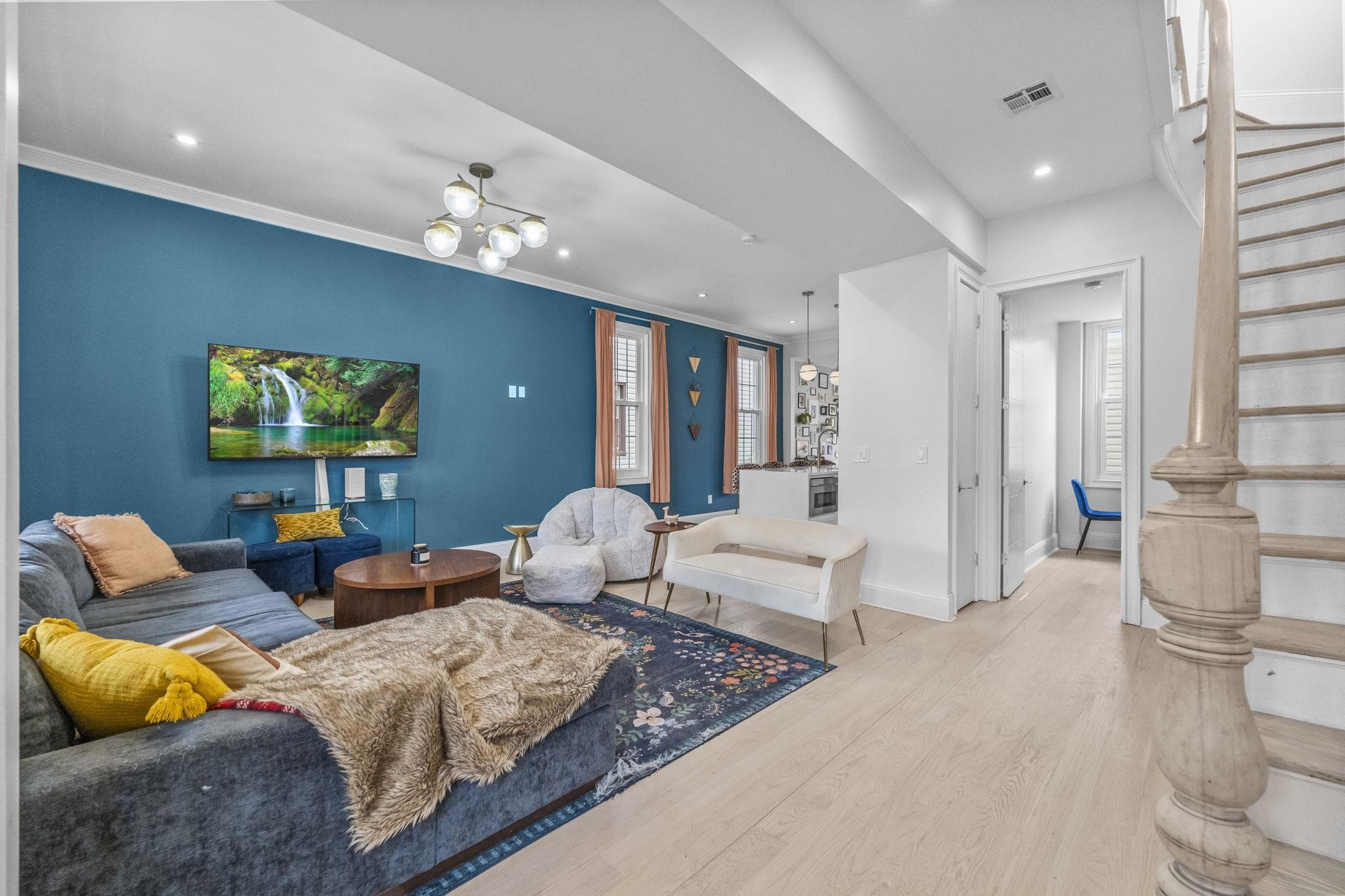 22 Belvidere Ave, Jersey City, New Jersey image 6