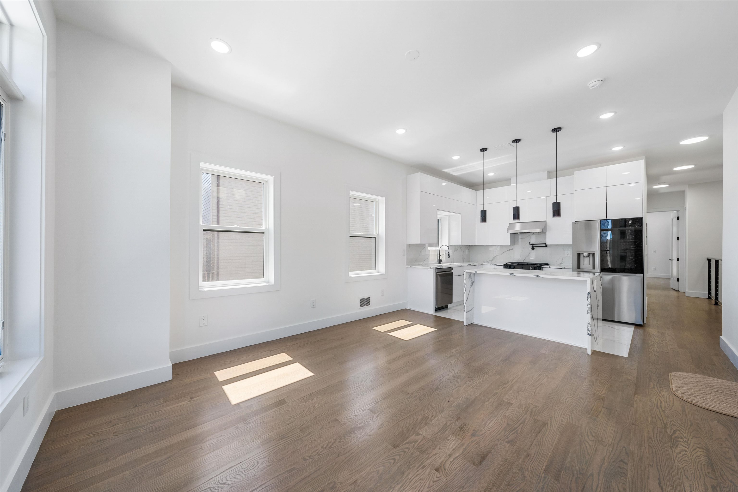 103 Poplar St #1, Jersey City, New Jersey image 3