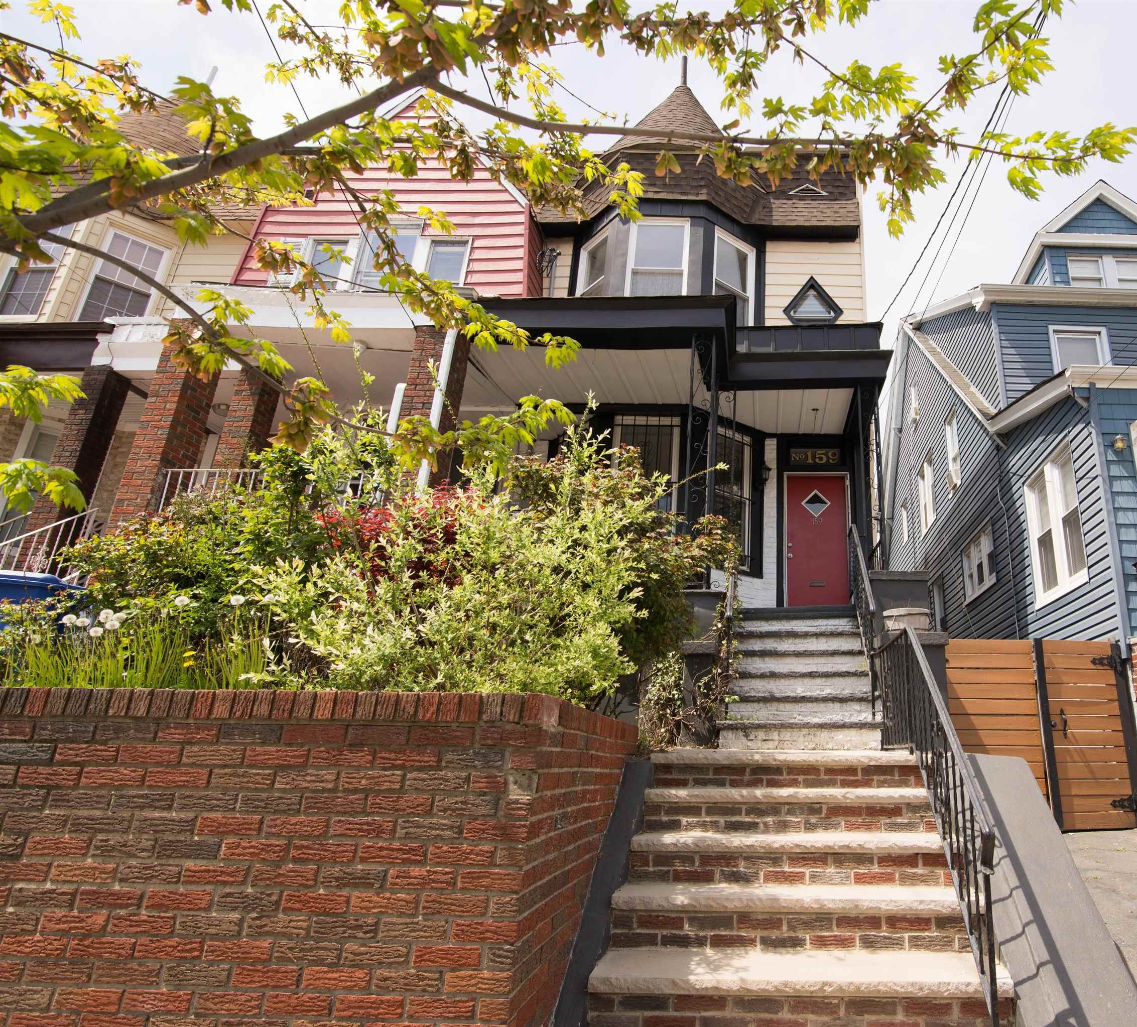 159 Arlington Ave, Jersey City, New Jersey image 1