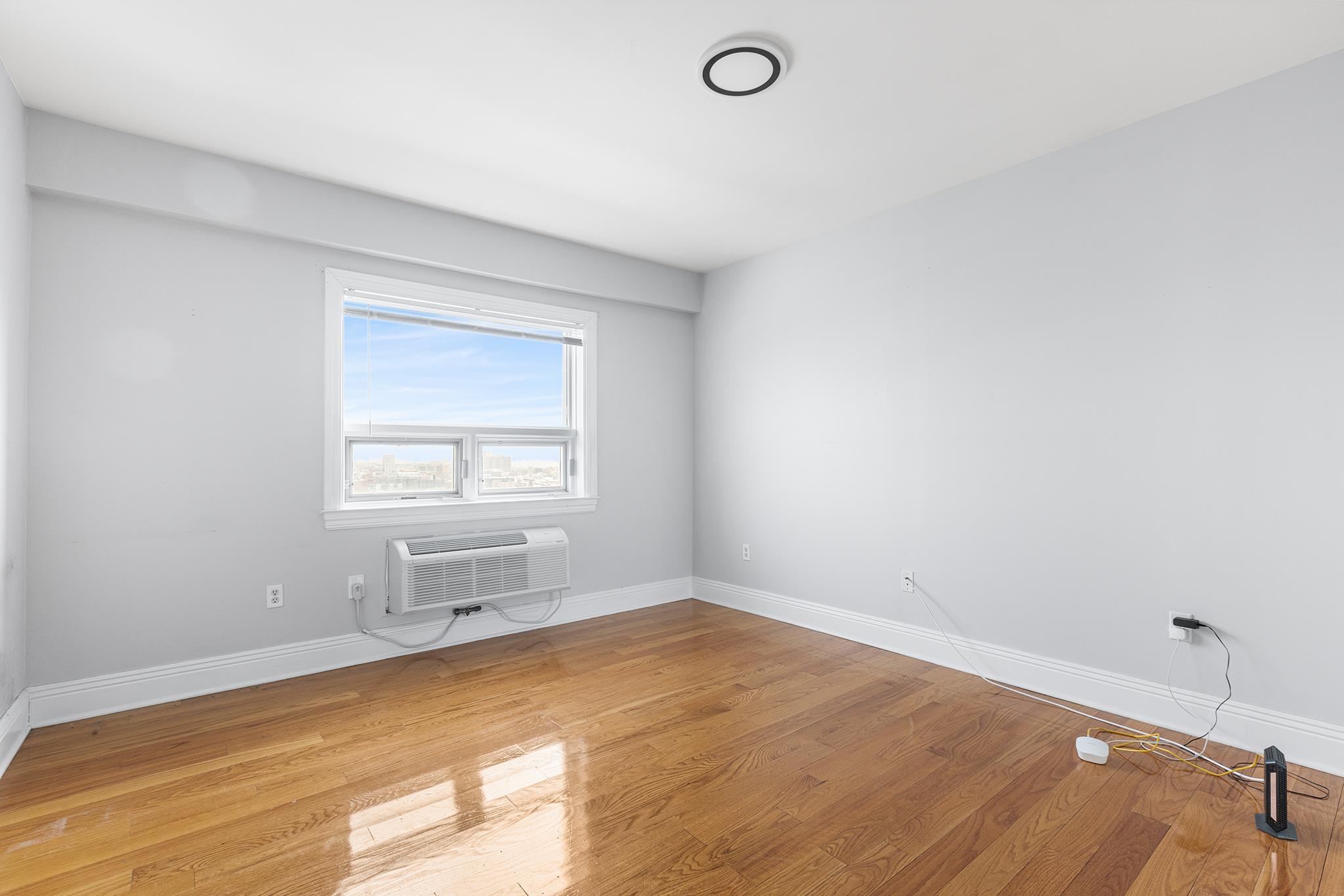 809 22nd St #1201, Union City, New Jersey image 13