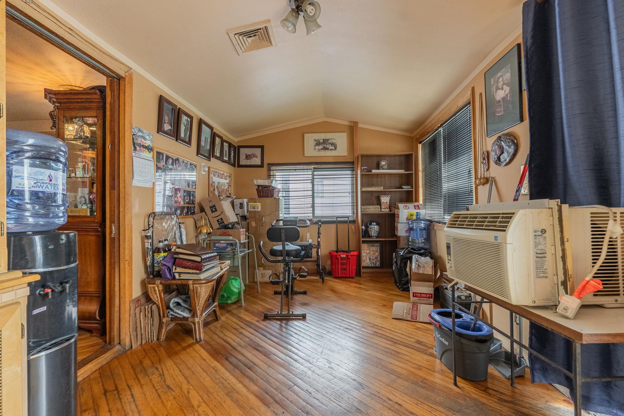 509 81st St, North Bergen, New Jersey image 16