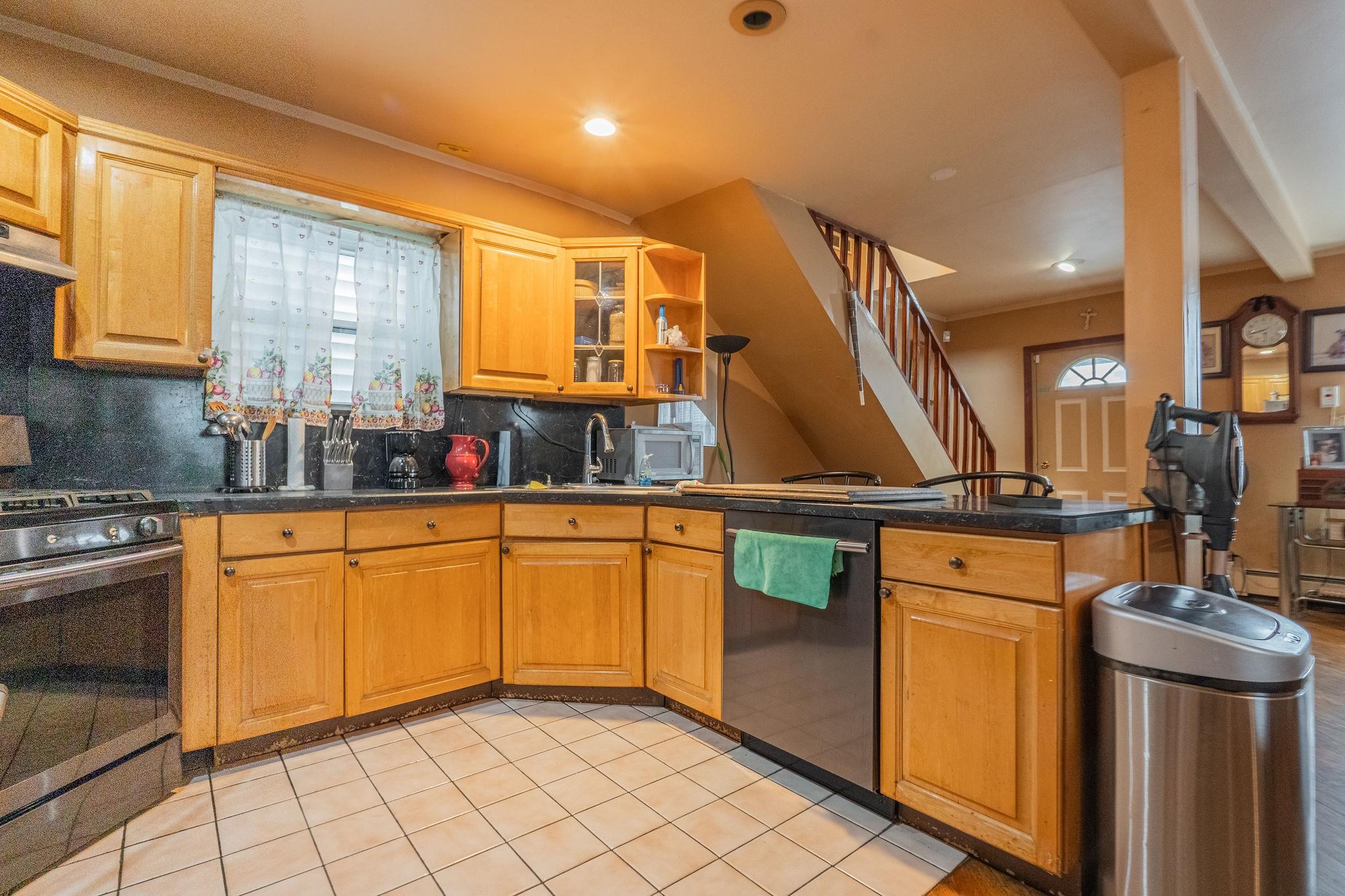 509 81st St, North Bergen, New Jersey image 14
