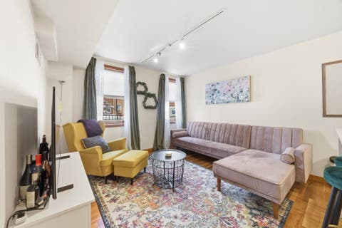 Condo For Sale - 180 Washington St #2<br/> Hudson County, Jersey City, NJ 07302