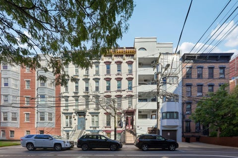 Condo For Sale - 77 Garden St #4<br/> Hoboken, NJ 07030