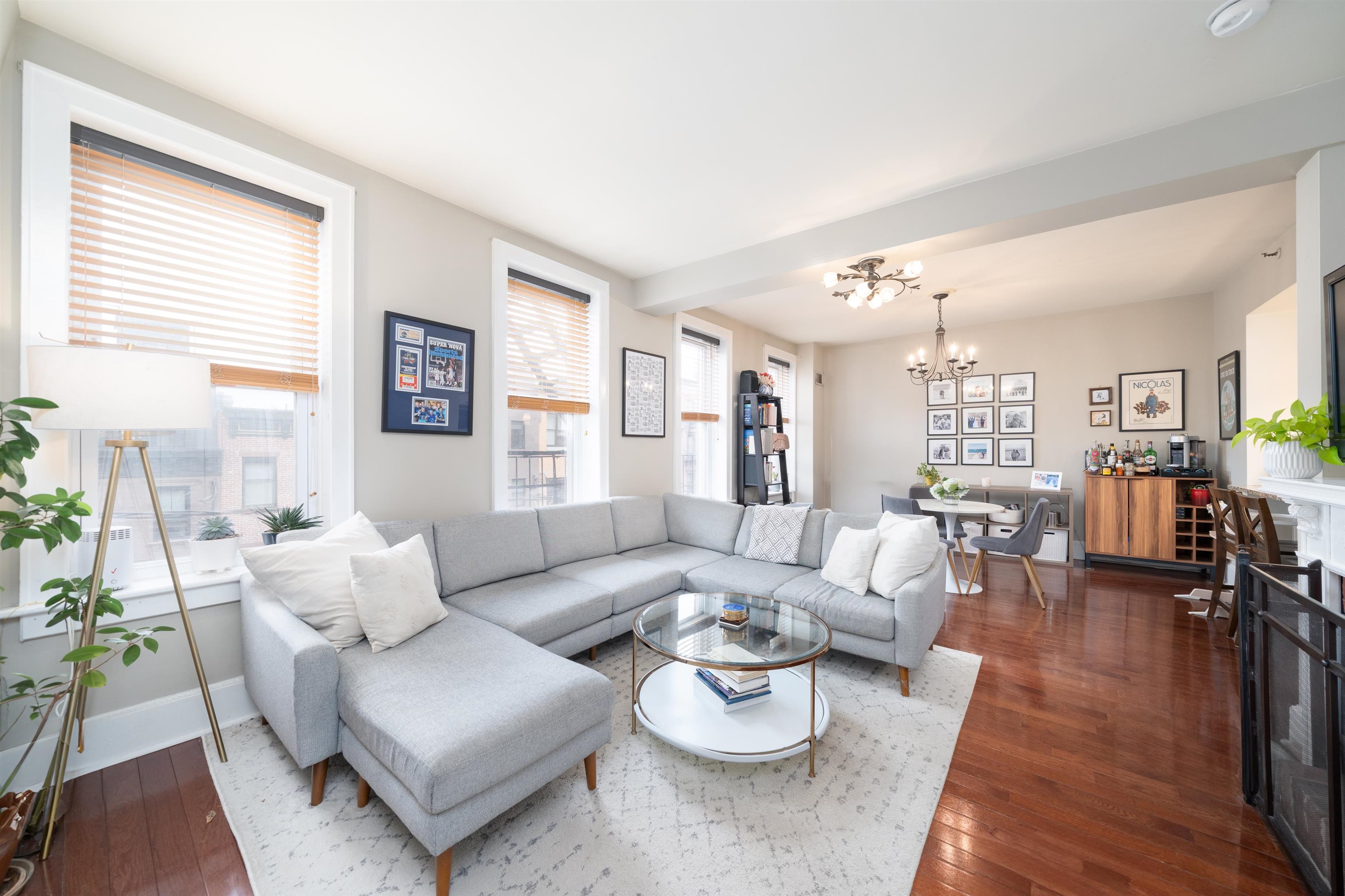 215 Bloomfield St #3W, Hoboken, New Jersey image 1