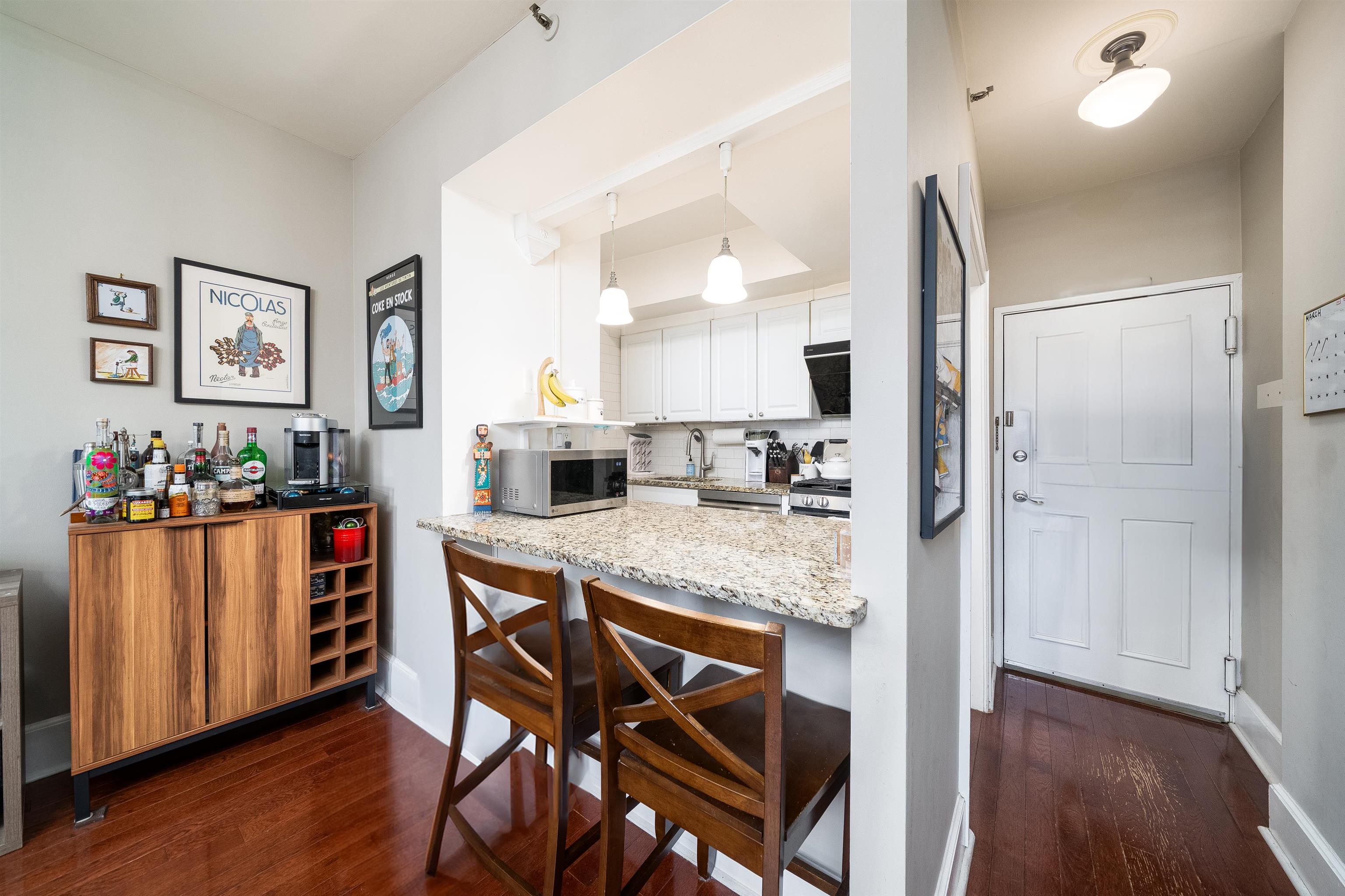 215 Bloomfield St #3W, Hoboken, New Jersey image 8