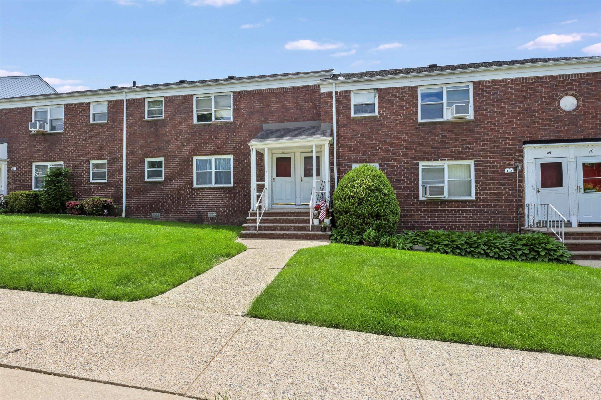 461 Heath Pl #23, Hackensack, New Jersey image 1