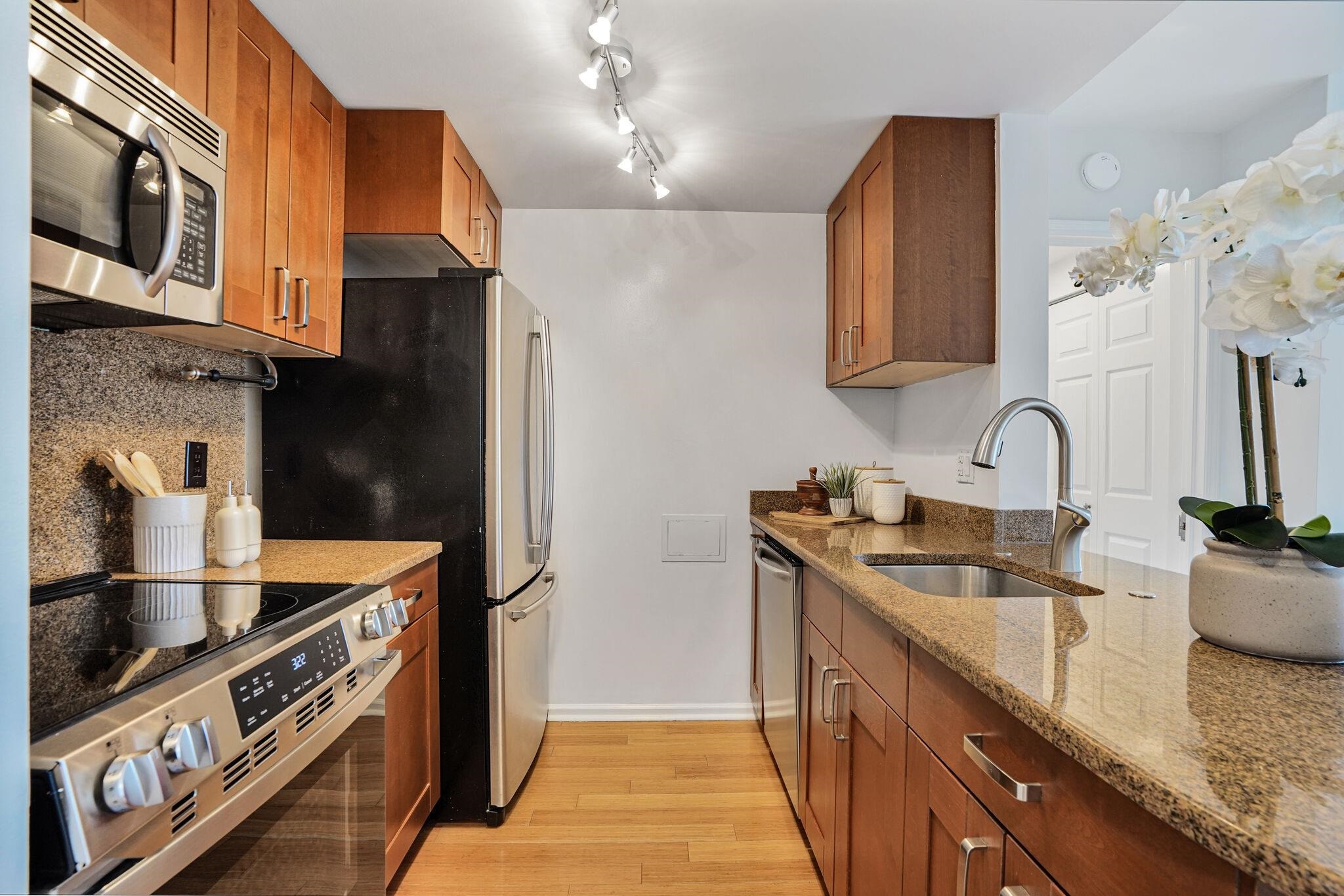 20 2nd St #1903, Jersey City, New Jersey image 11