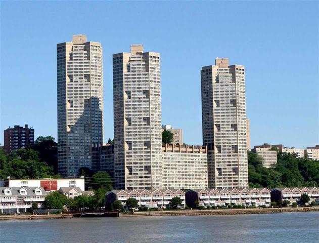 7000 Blvd East #46A, Guttenberg, New Jersey image 1