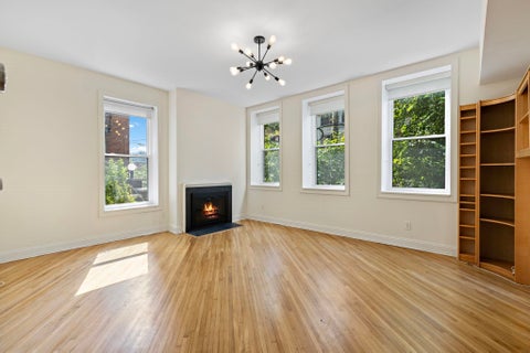 Featured picture for the property 260017504