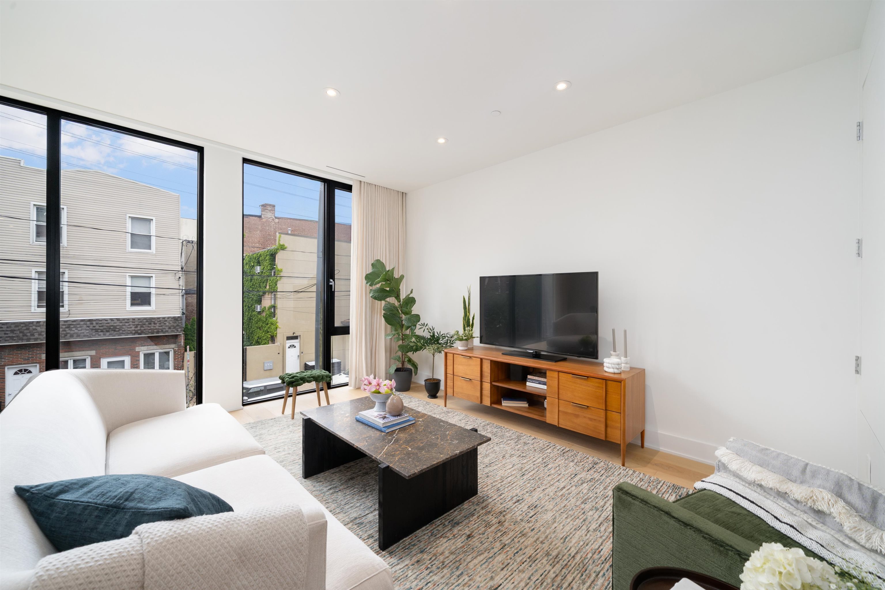 48 Coles St #2, Jersey City, New Jersey image 6
