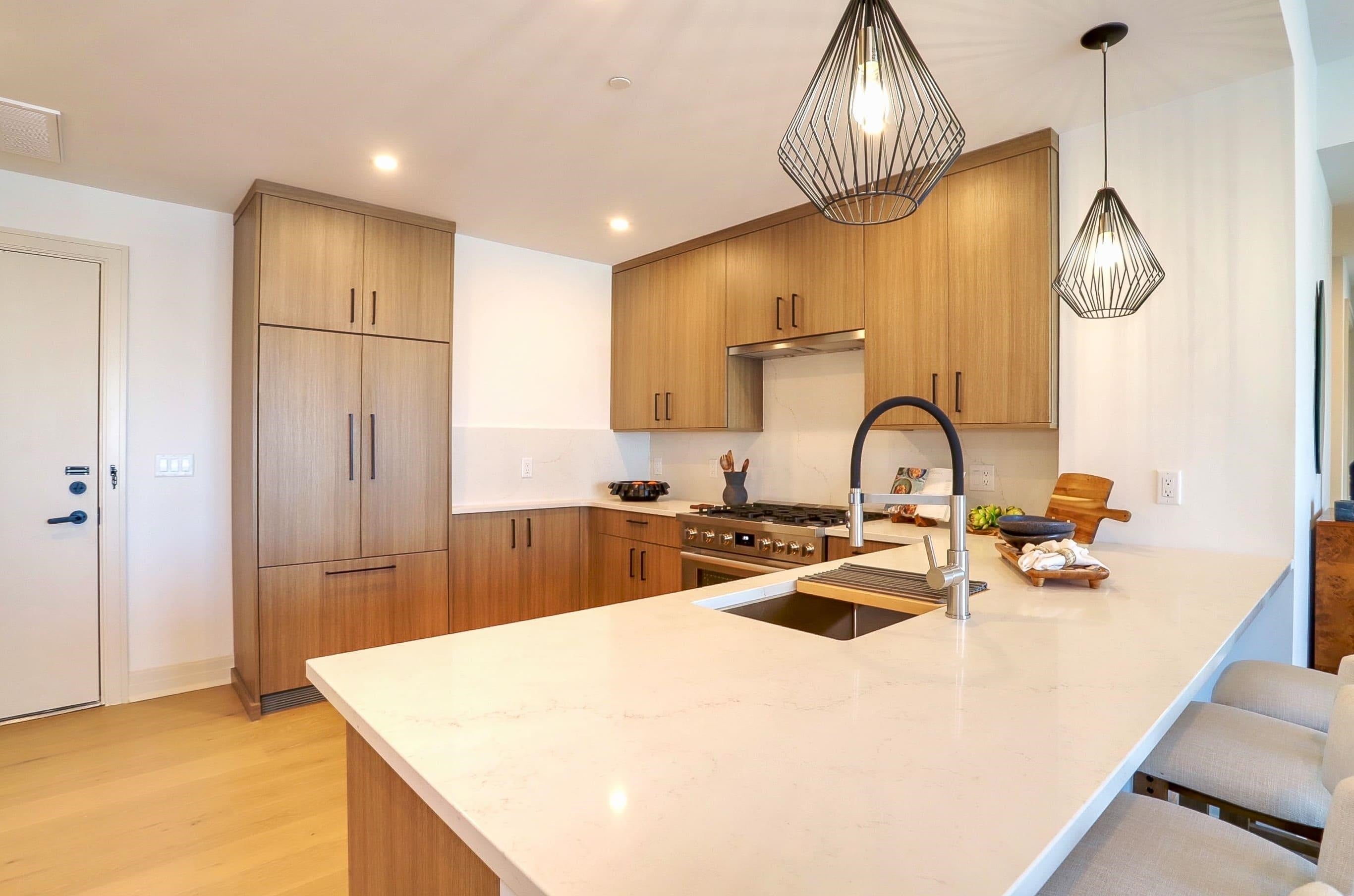 Search Homes 2 921 MADISON ST 605