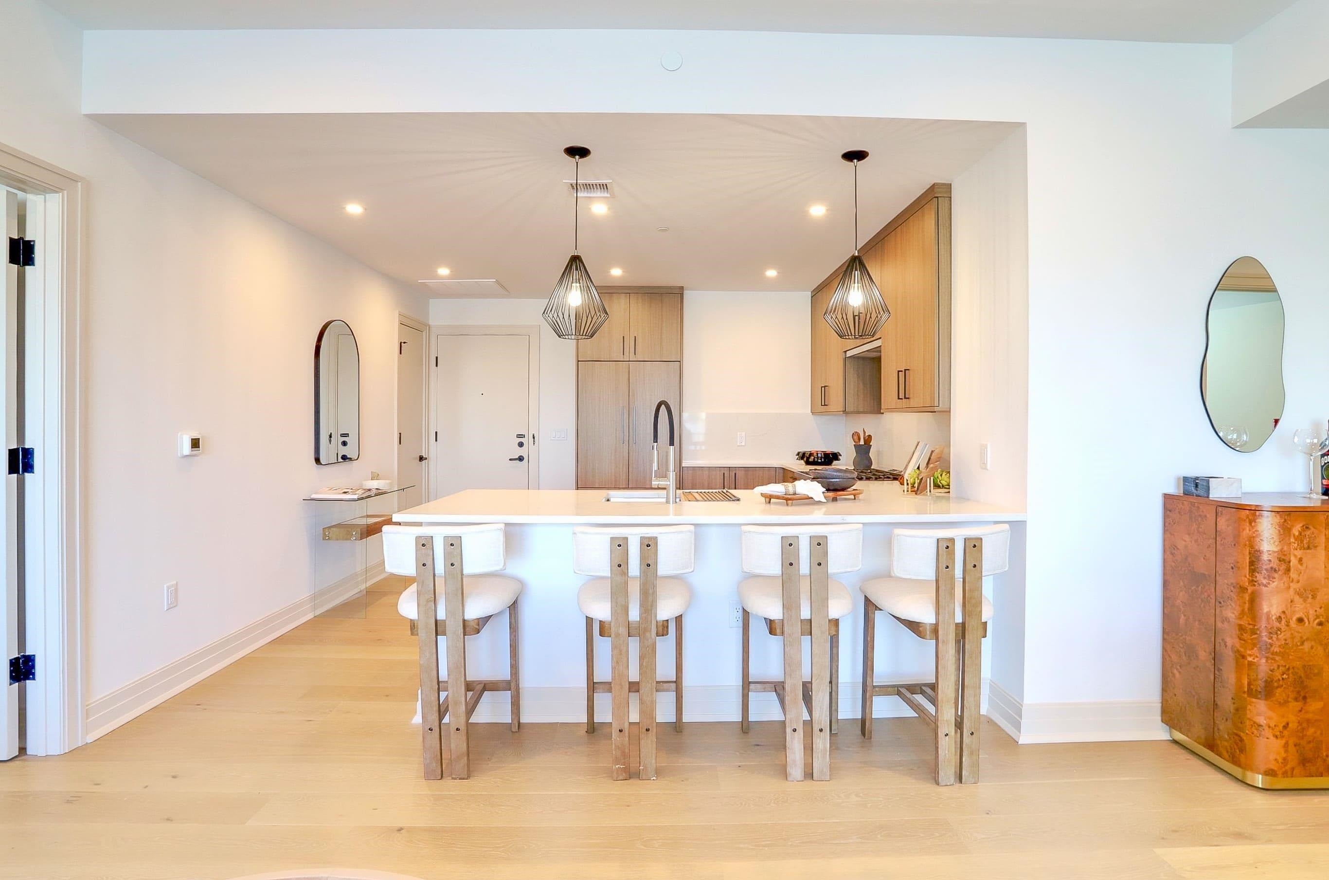 Search Homes 4 921 MADISON ST 605