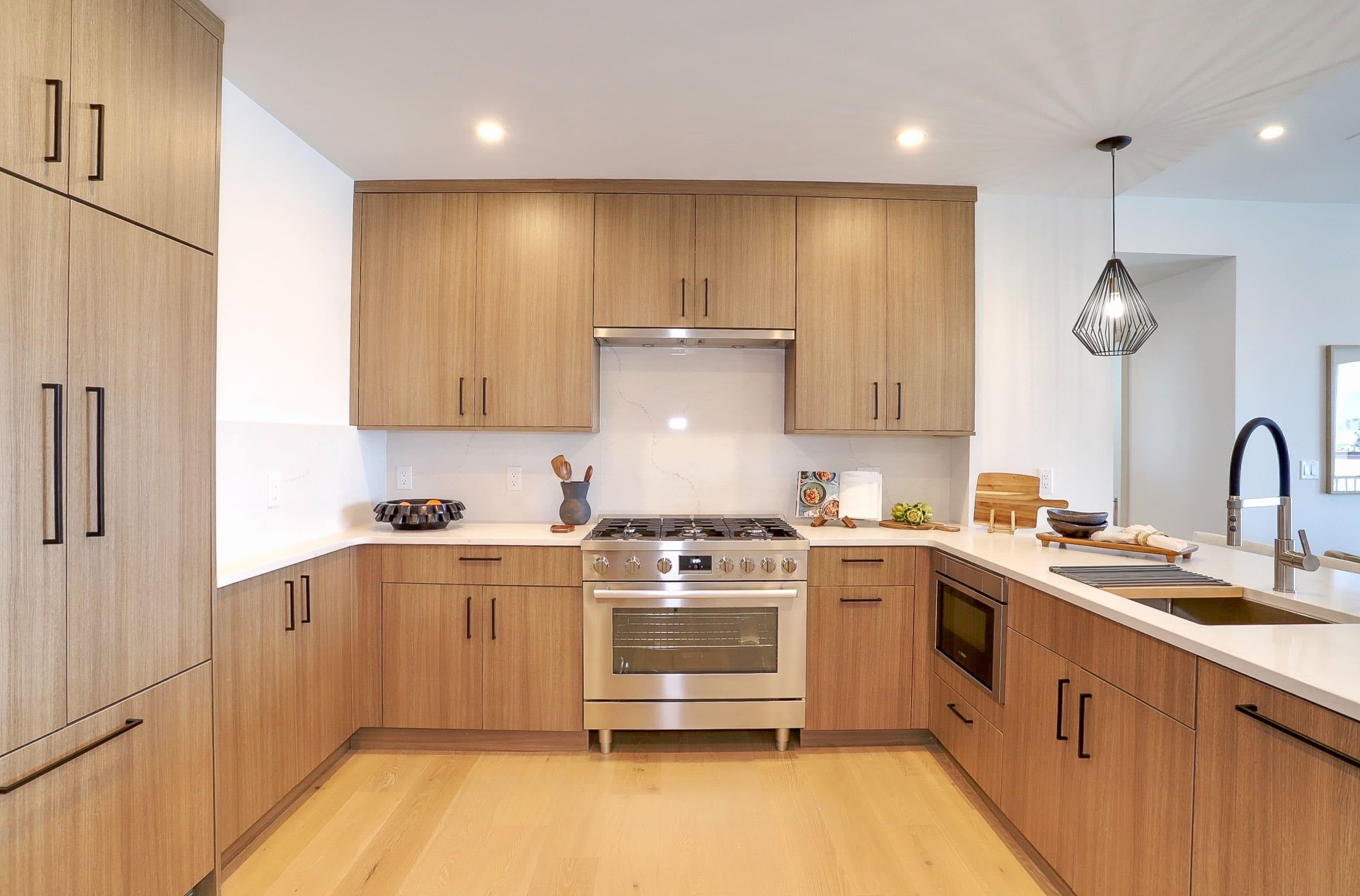 Search Homes 1 921 MADISON ST 605