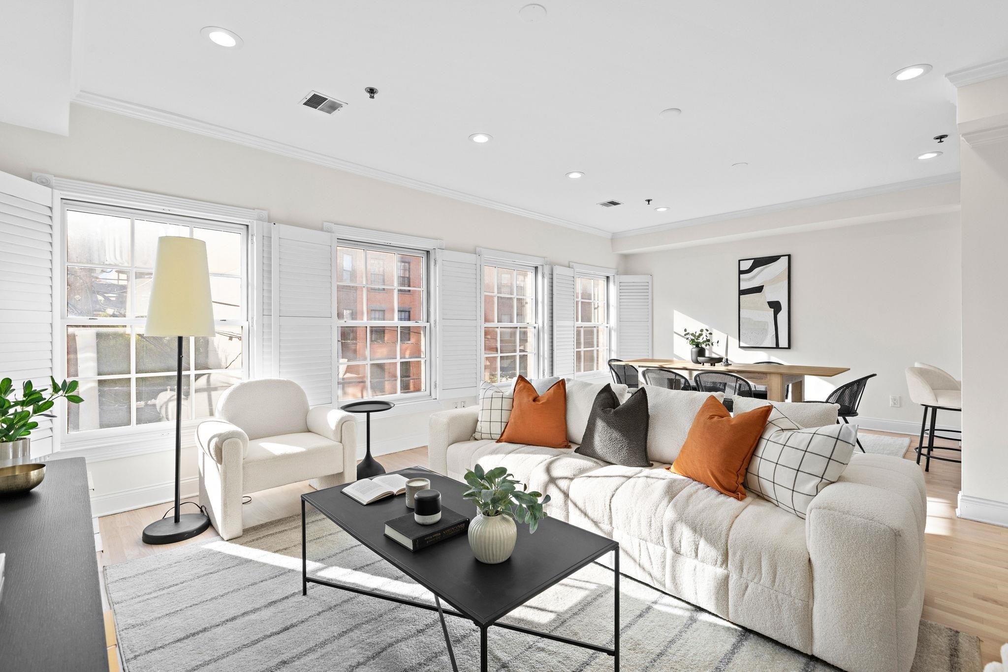71 JEFFERSON ST 2