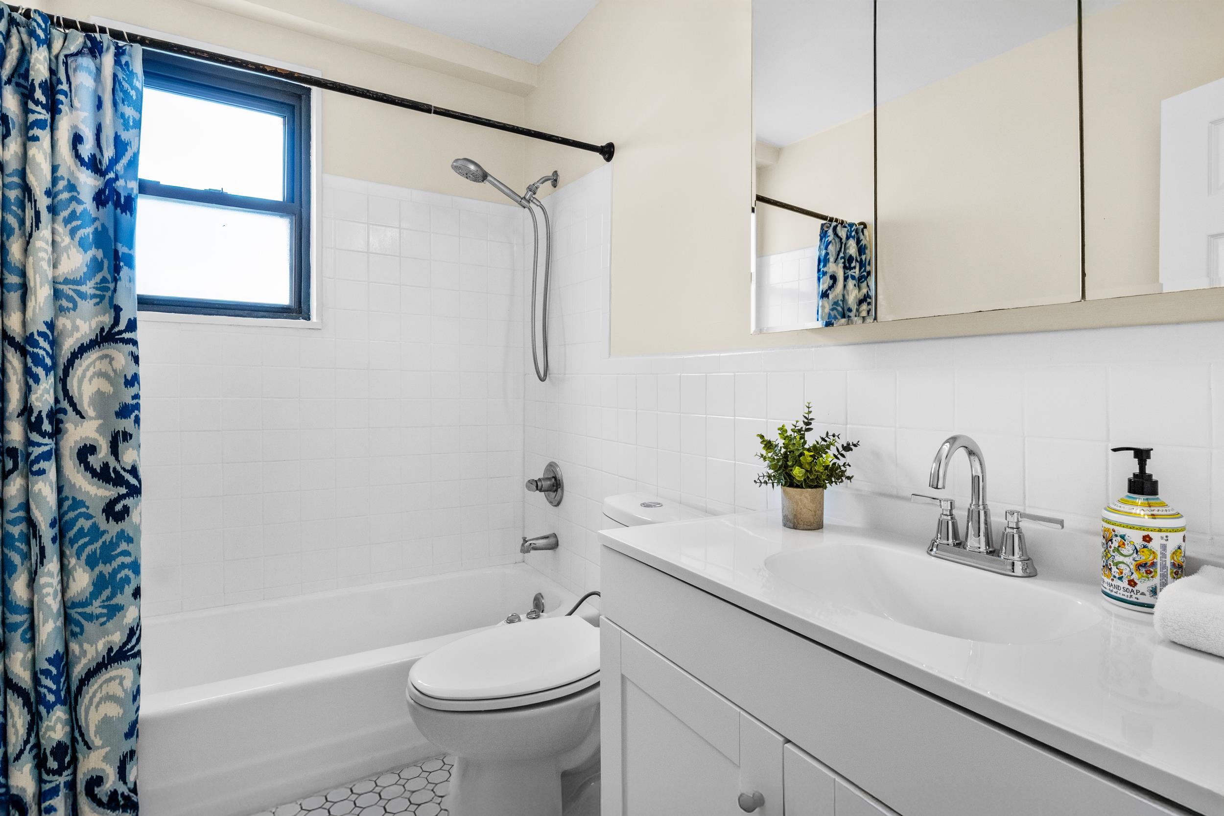 1225 Kennedy Blvd #7C, Bayonne, New Jersey image 7