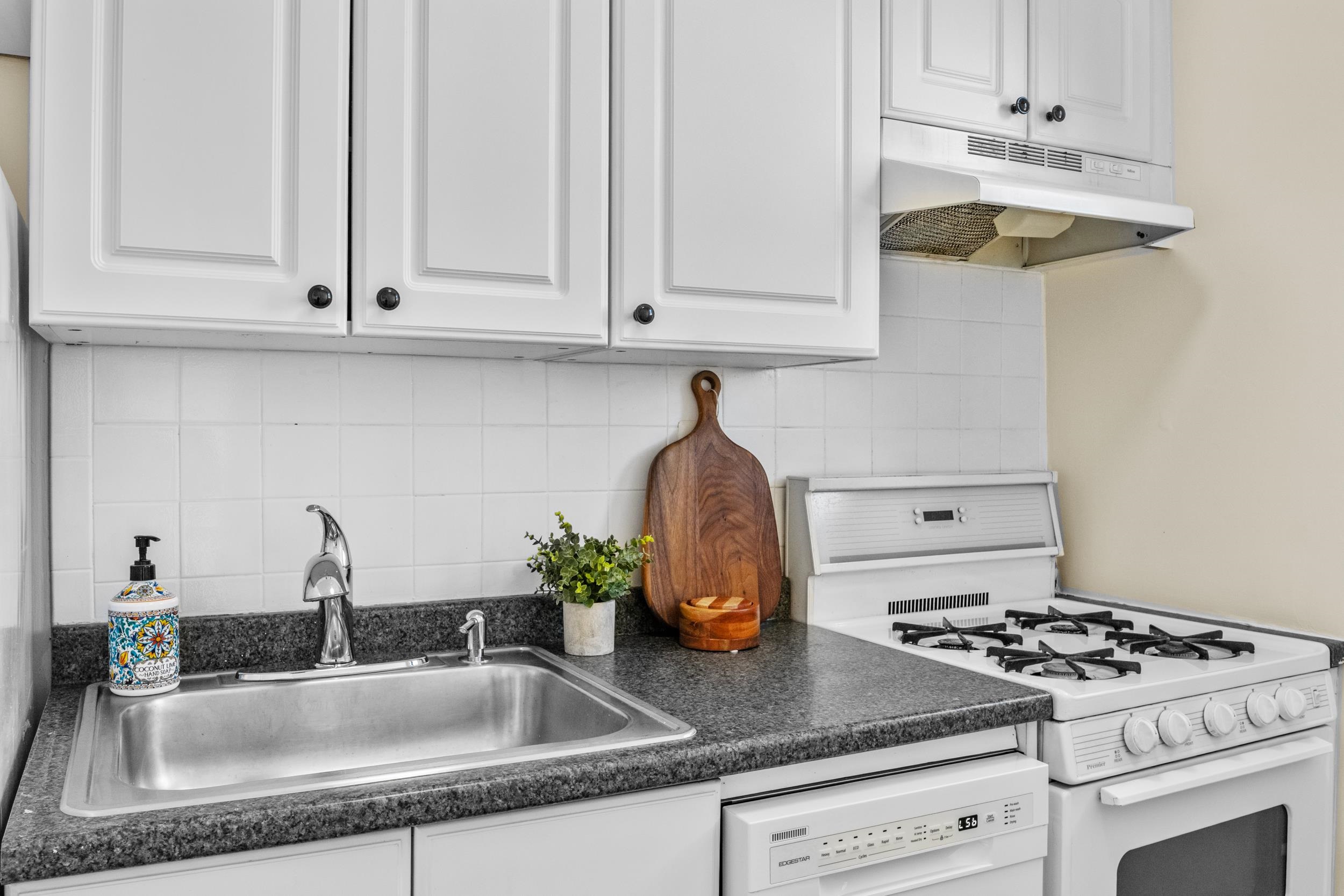 1225 Kennedy Blvd #7C, Bayonne, New Jersey image 5